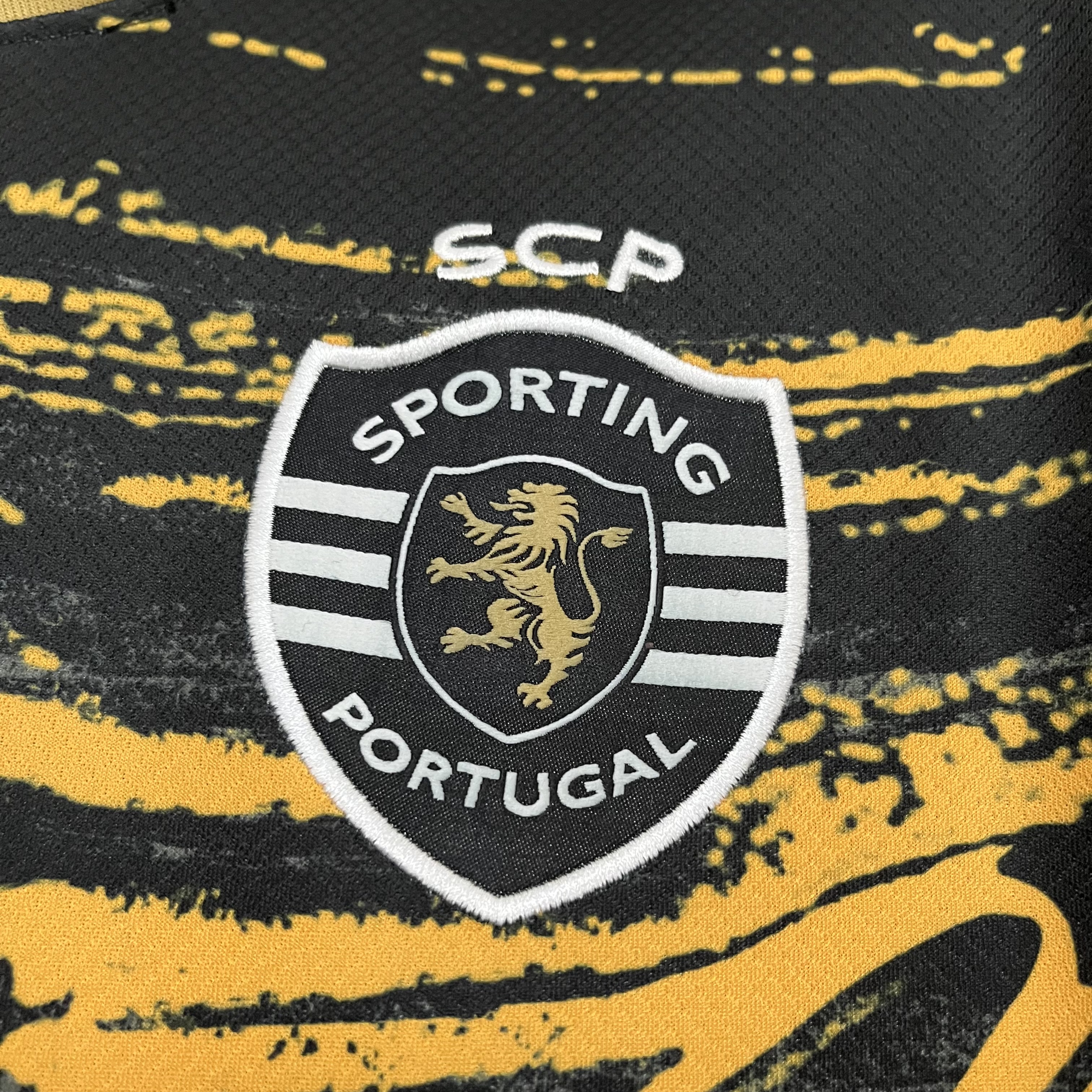 Camisola Sporting CP - Edição especial - Versão adepto 3