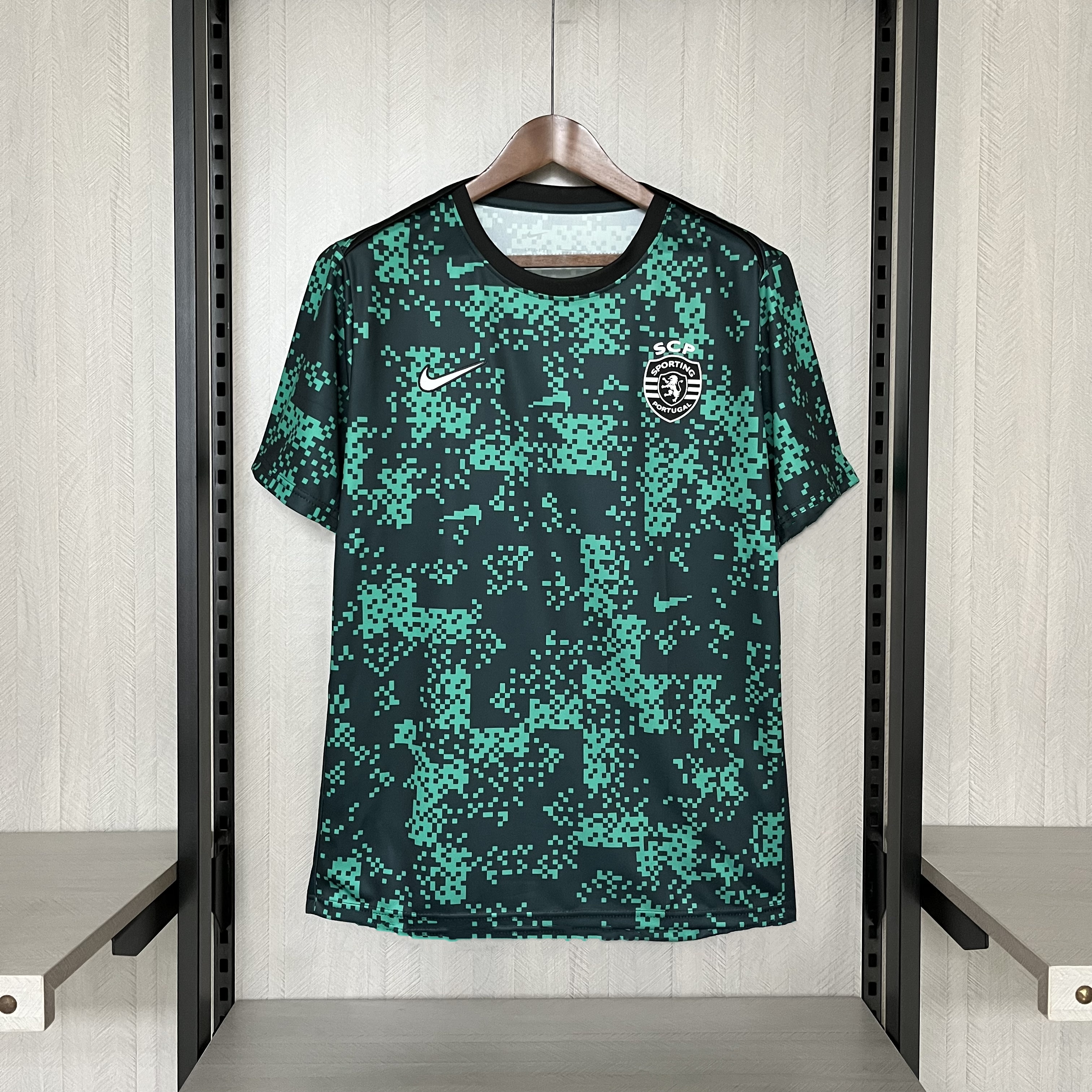 Camisola aquecimento Sporting CP 2024/2025 - Versão adepto 1