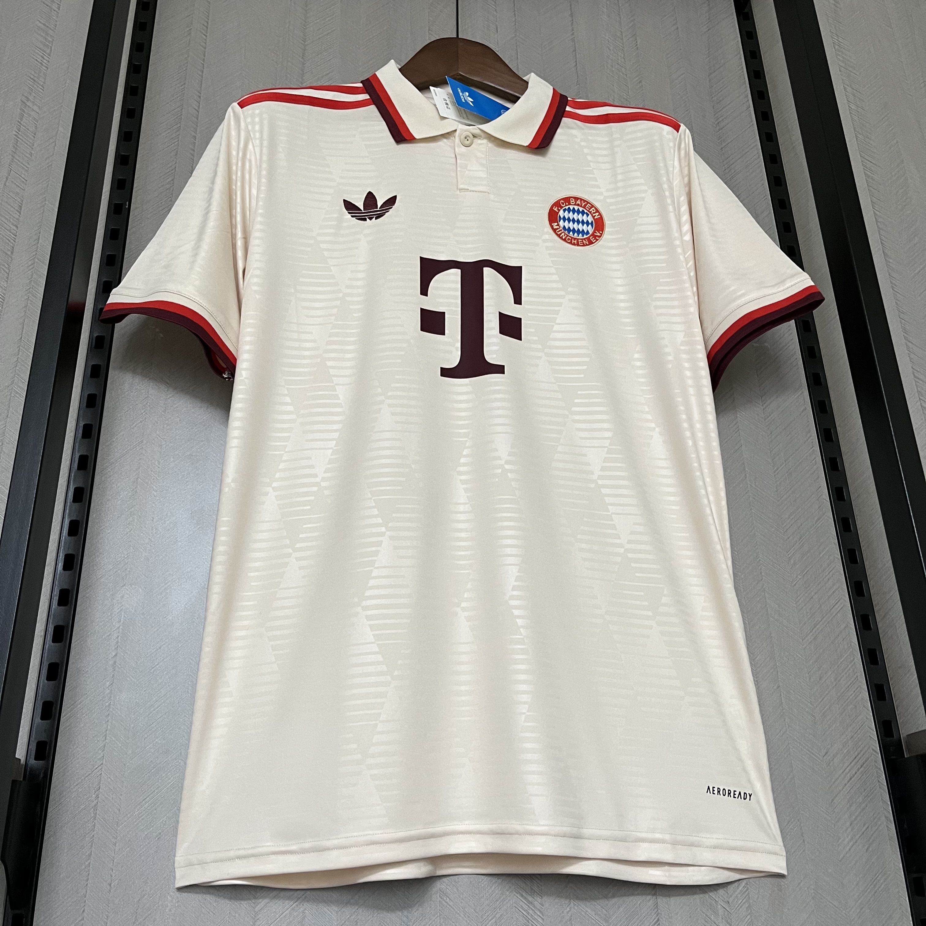 3ª Camisola Bayern Munique 24/25 - Versão adepto 9