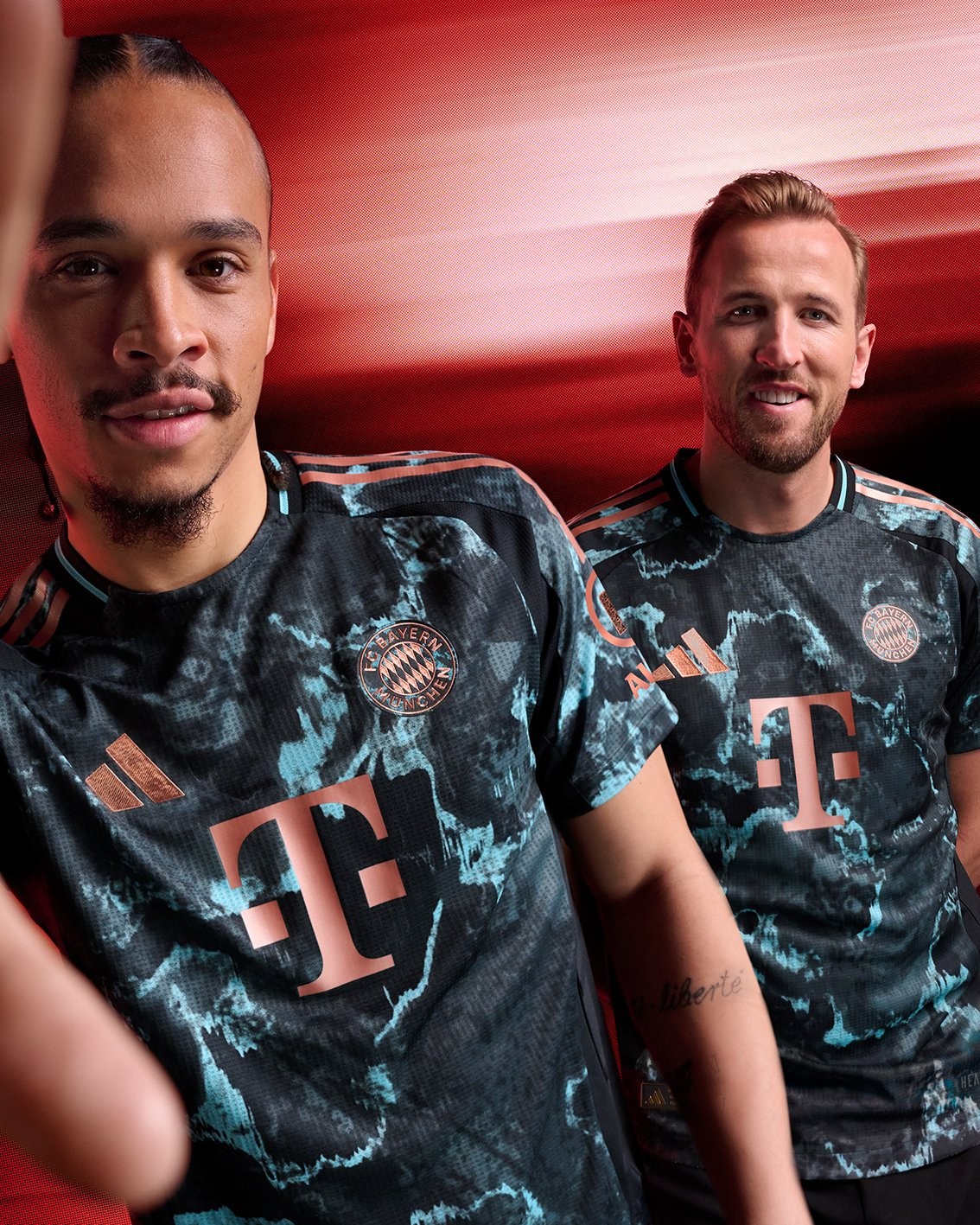 Camisola alternativa Bayern Munique 24/25 - Versão adepto 2
