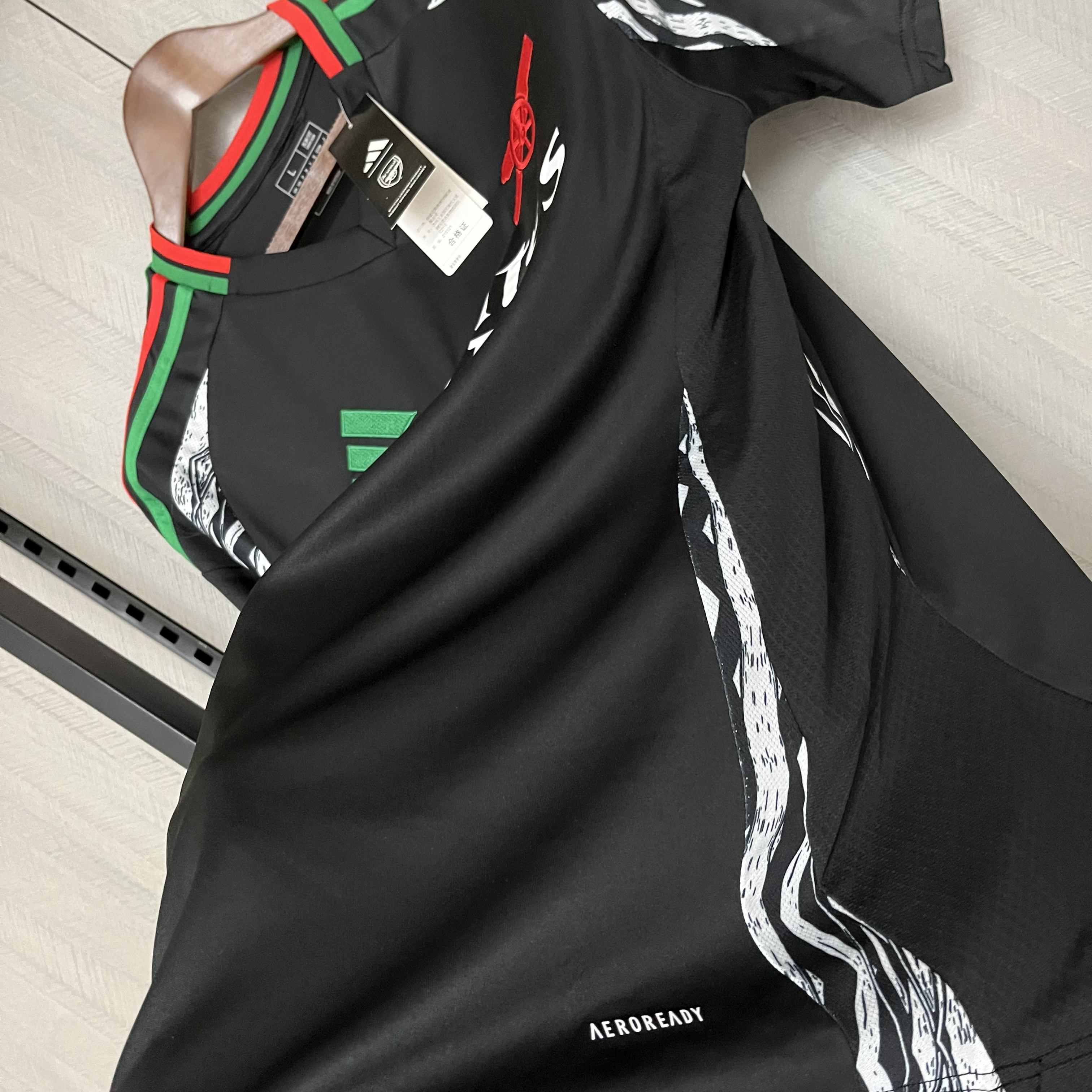 Camisola alternativa Arsenal 24/25 - Versão Adepto 8