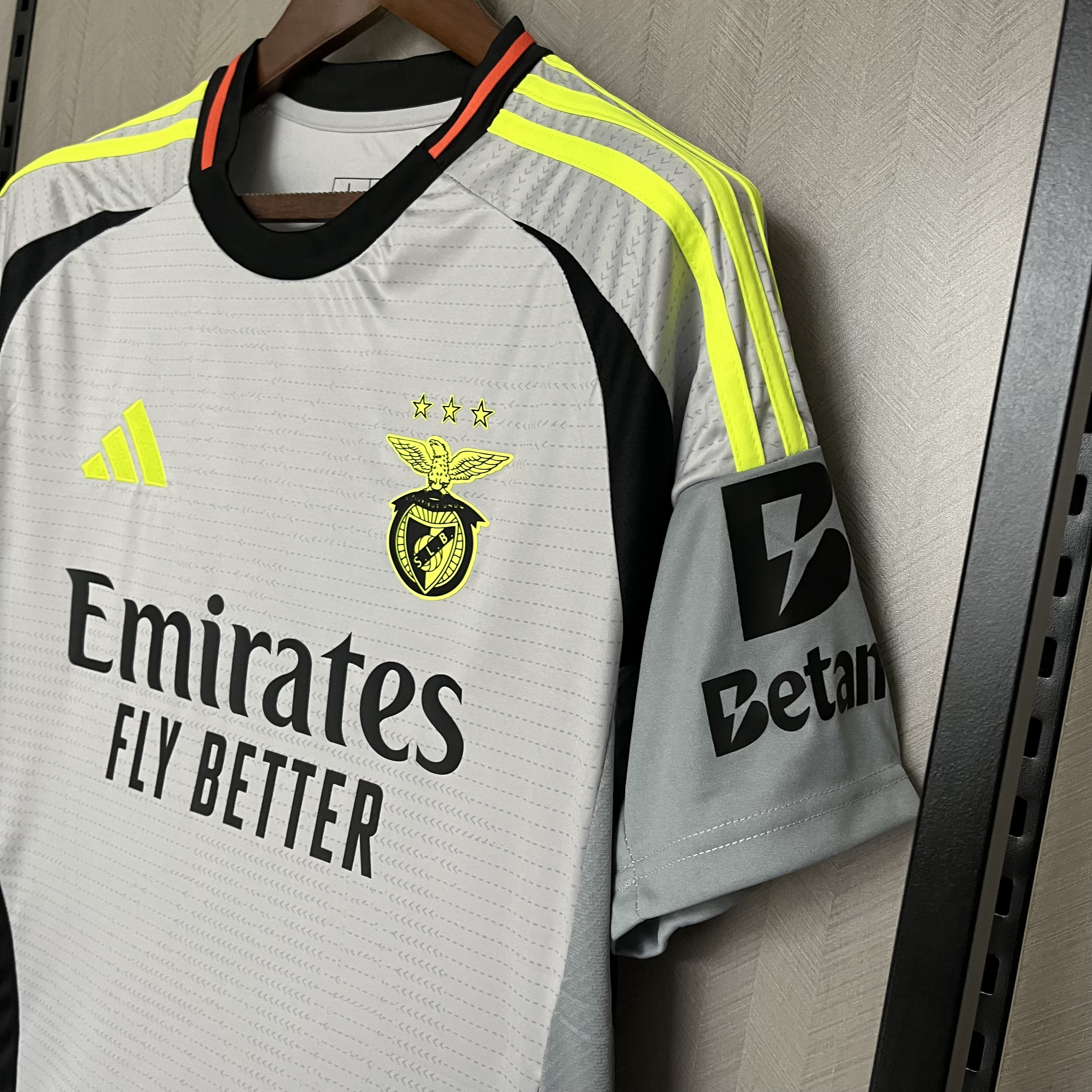 3ª Camisola SL Benfica 24/25 - Versão adepto 8