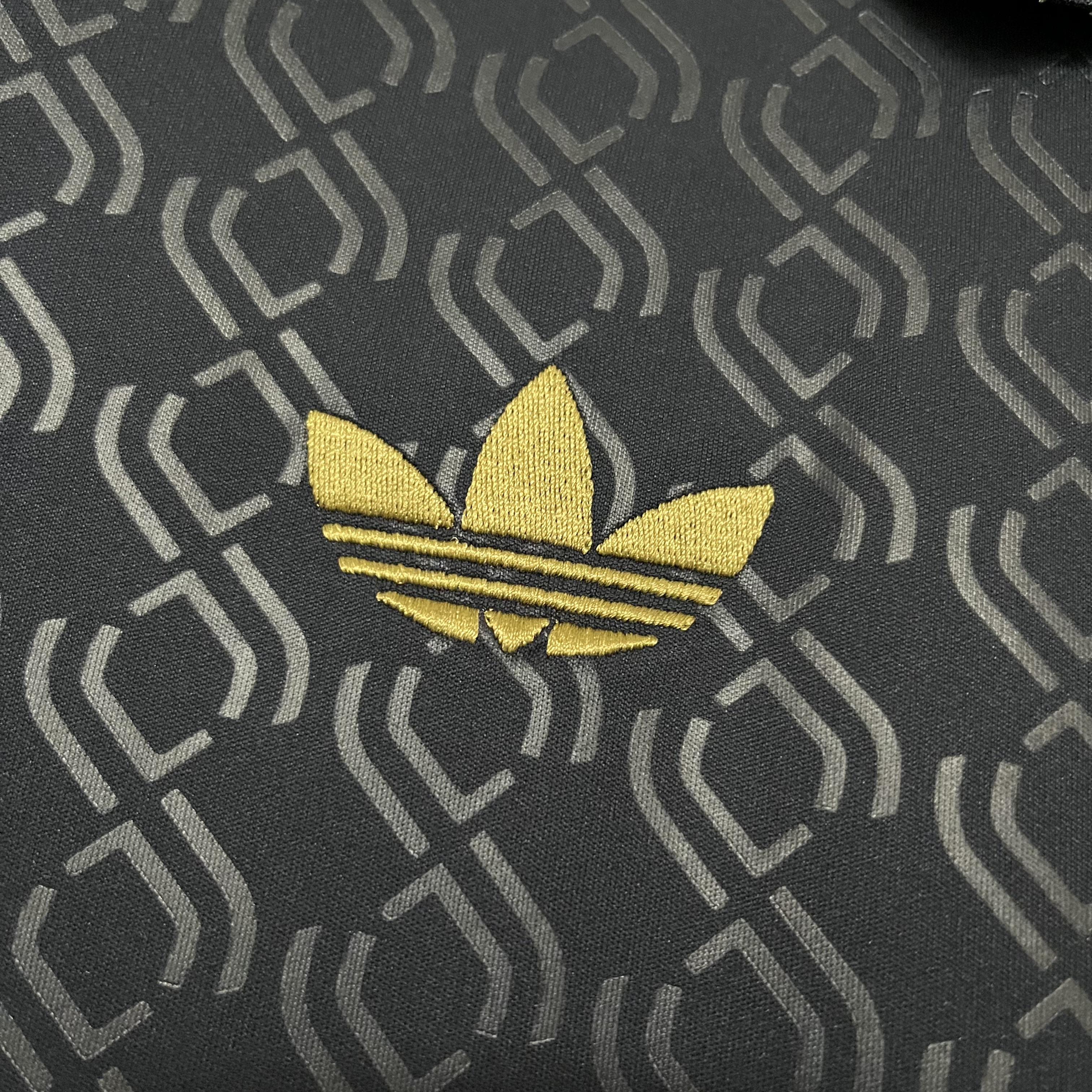 3ª Camisola Juventus 24/25 - Versão adepto 5