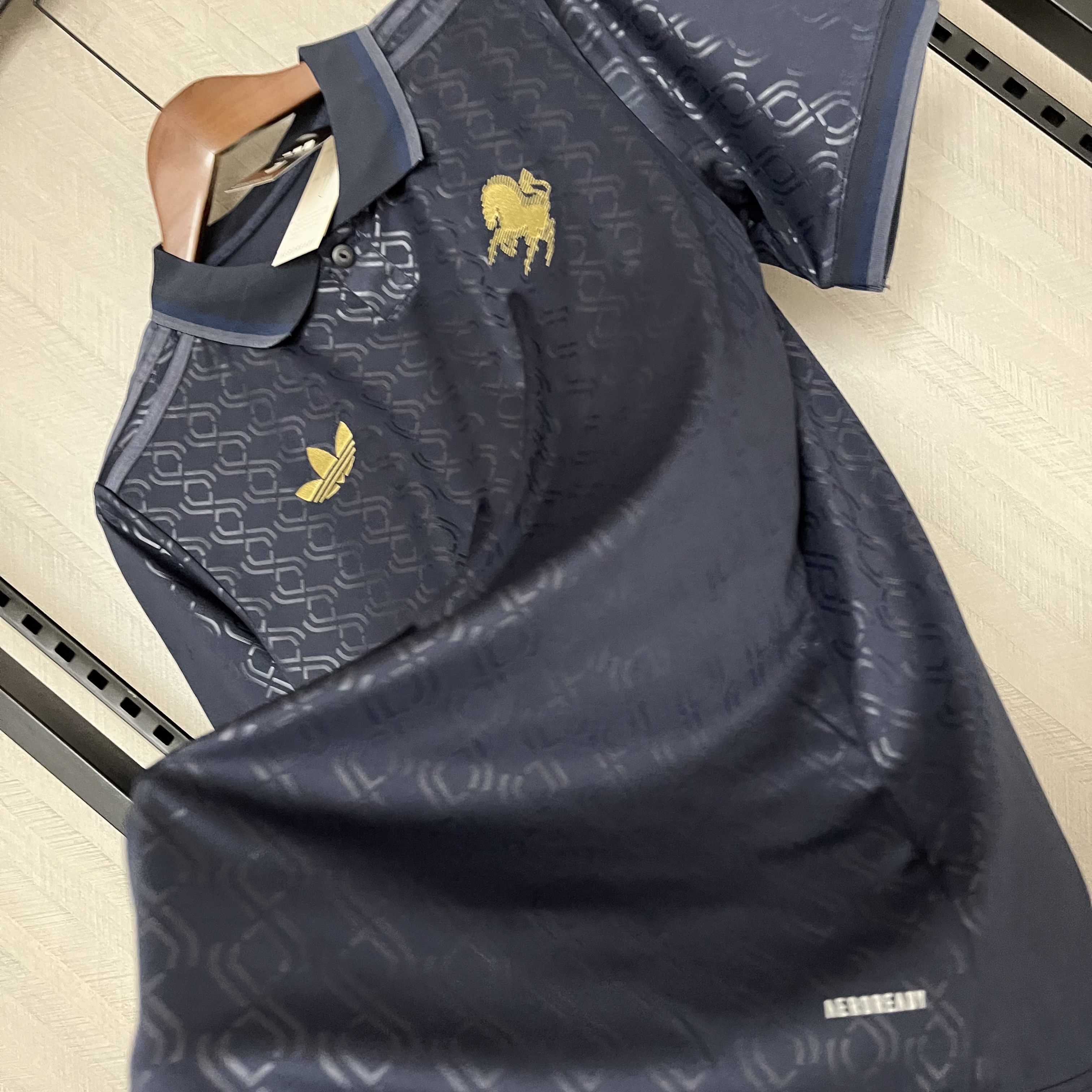 3ª Camisola Juventus 24/25 - Versão adepto 8