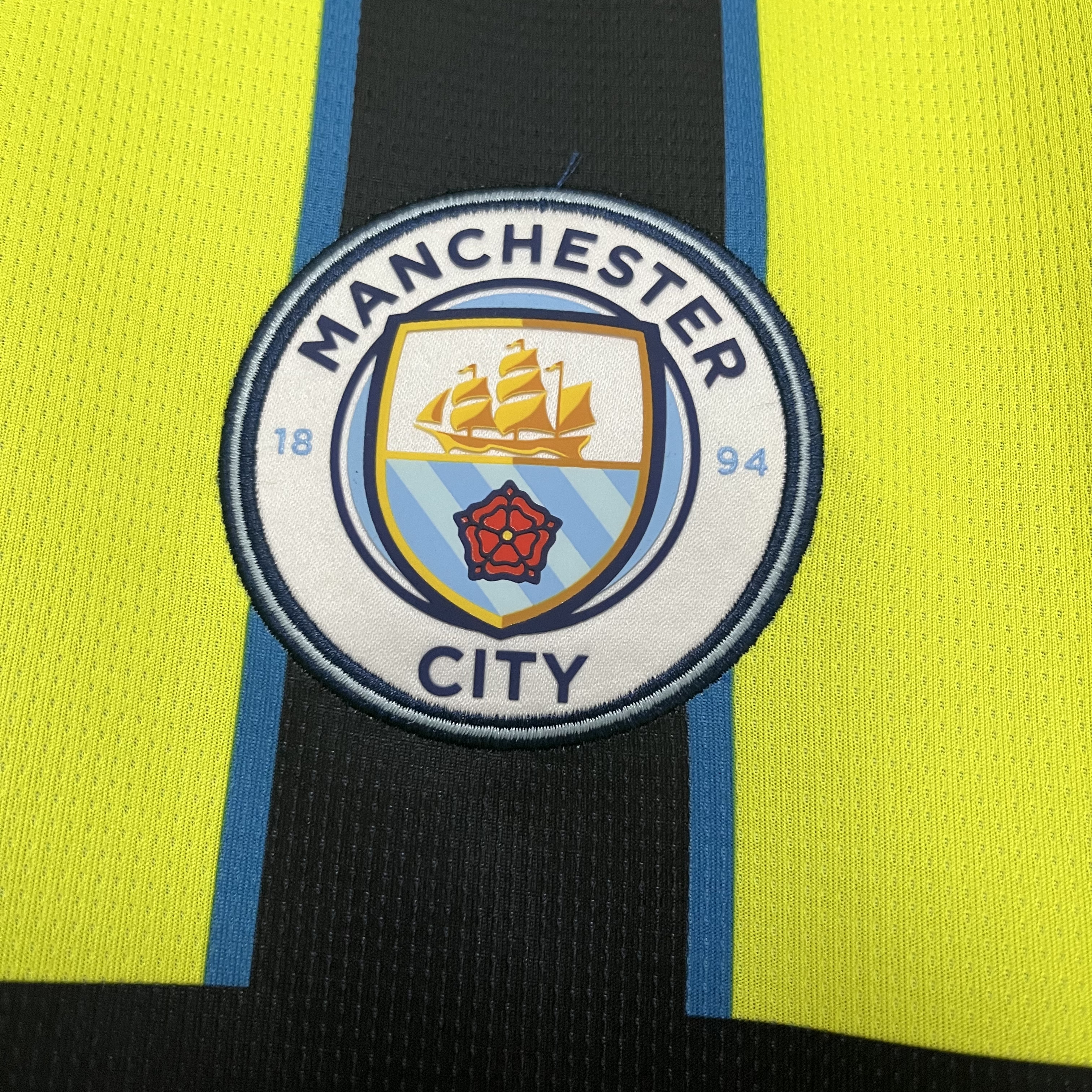 Camisola alternativa Man City 24/25 - Versão Adepto 4