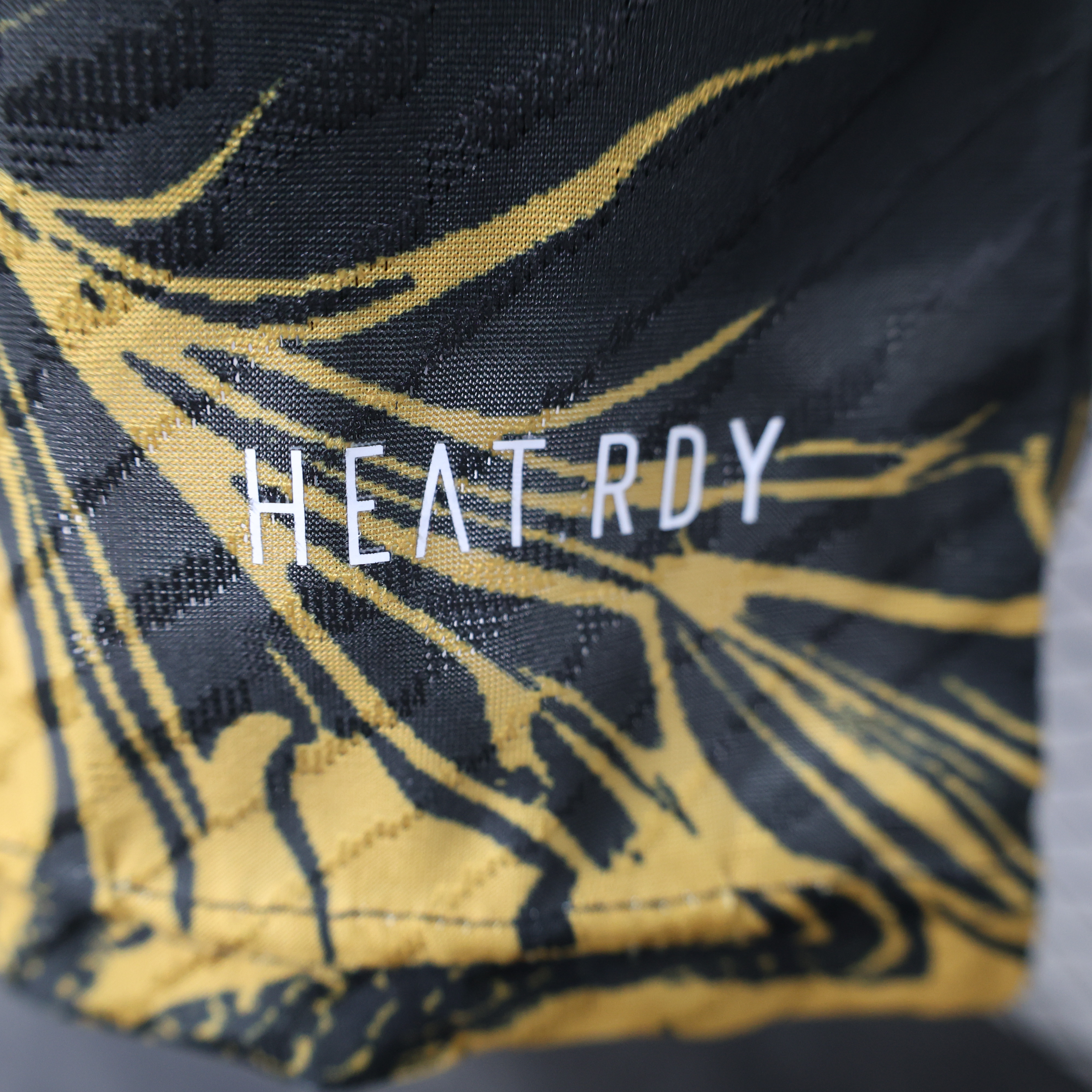 Camisola Real Madrid edição especial - Versão jogador 8