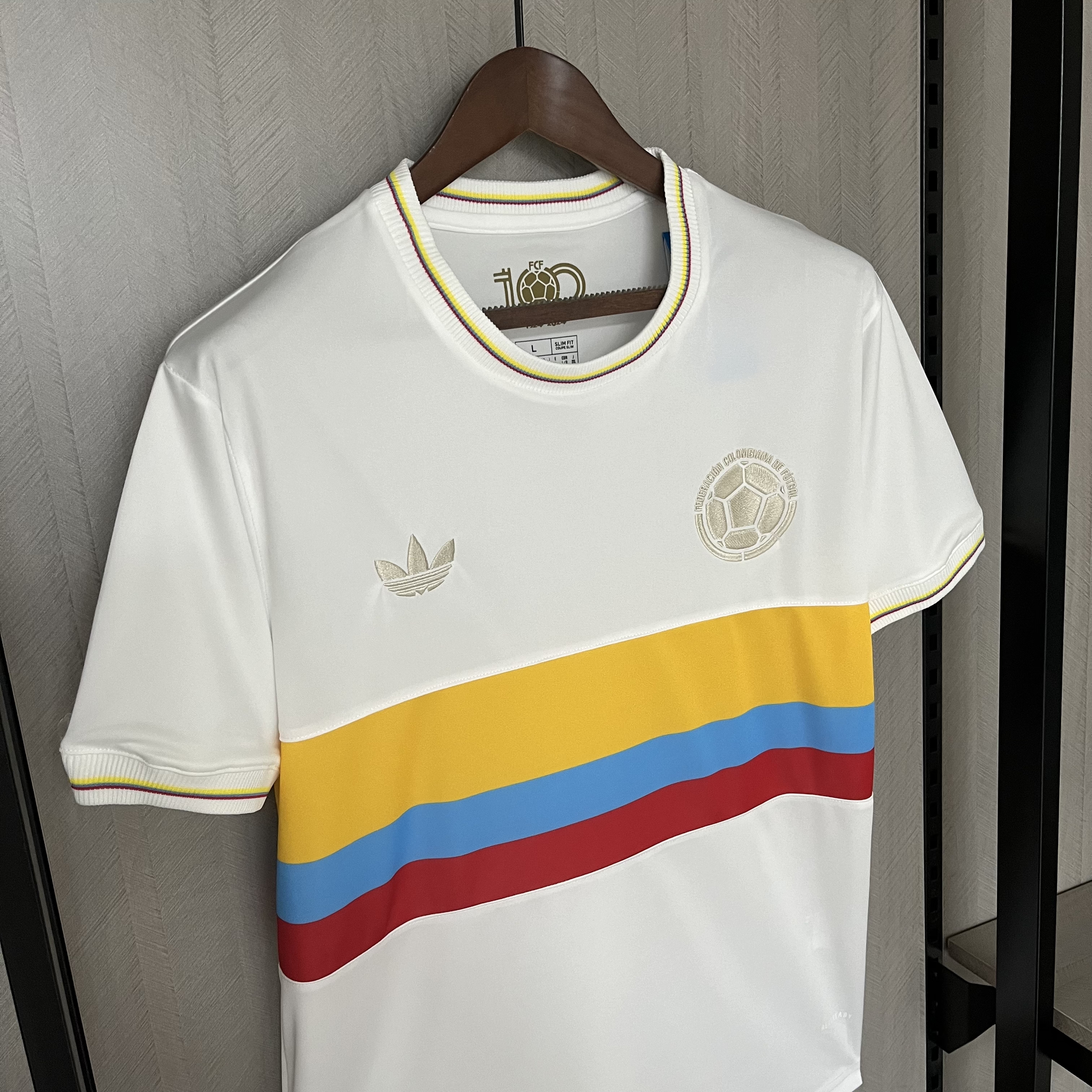 Camisola Colombia 2024 - Edição 100º aniversário - Versão adepto 8