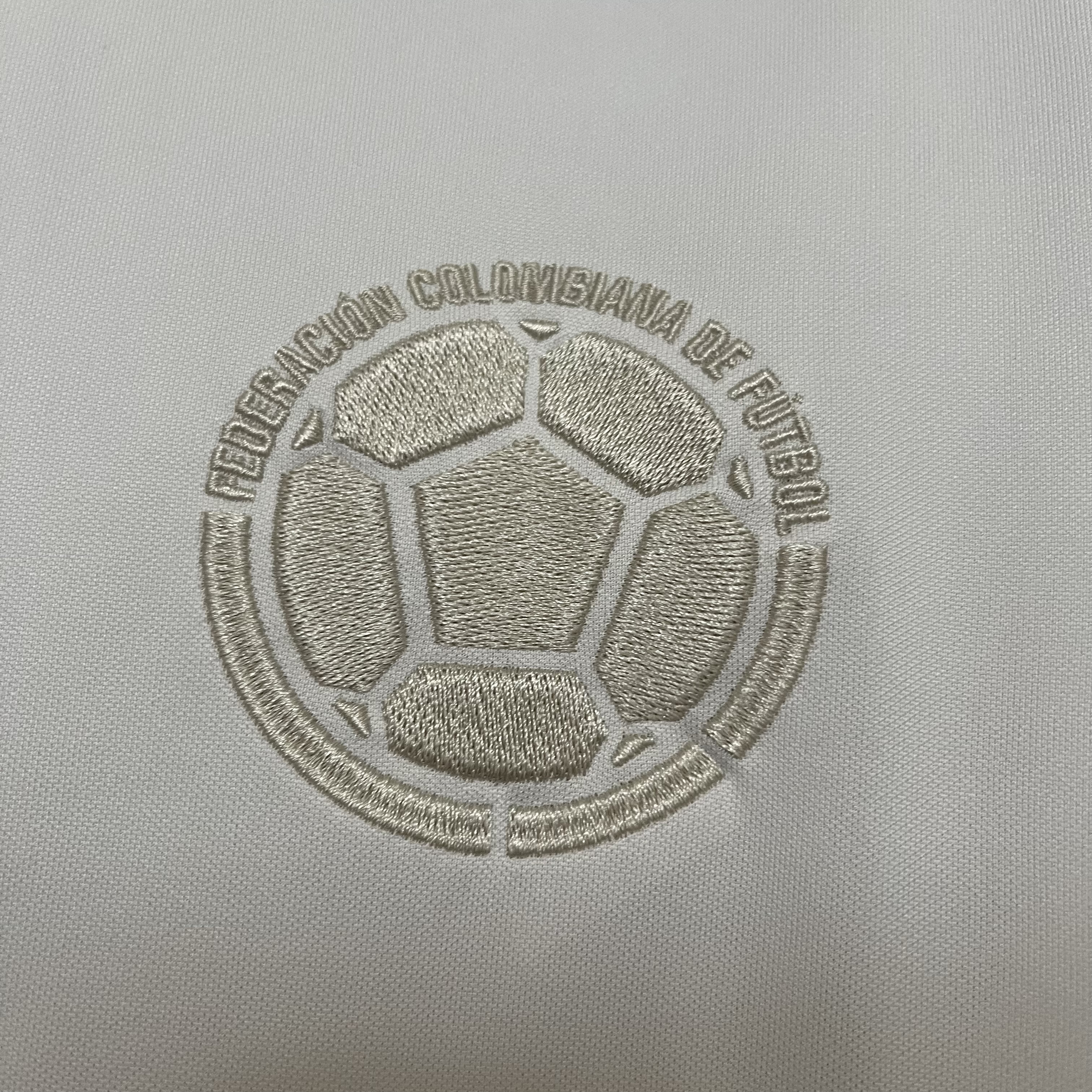 Camisola Colombia 2024 - Edição 100º aniversário - Versão adepto 4
