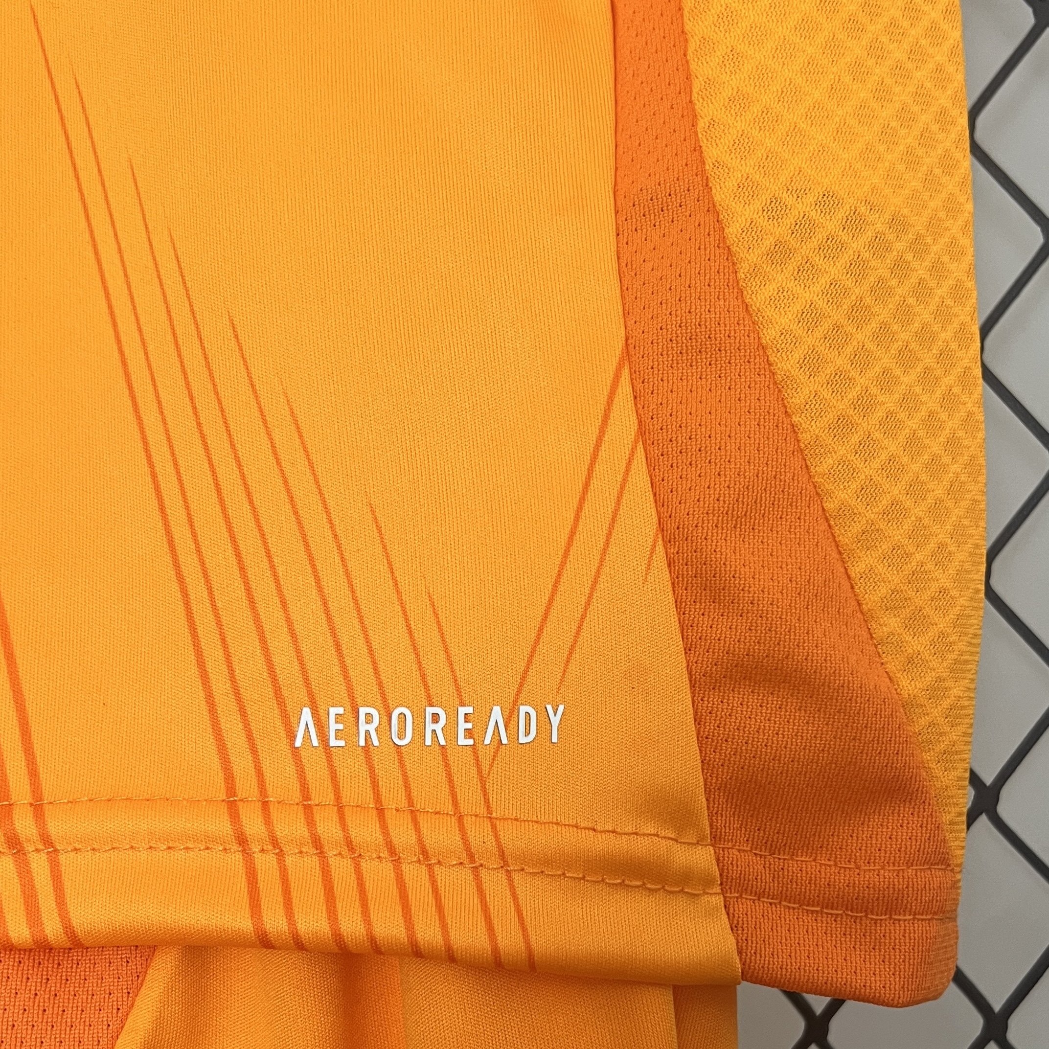 Criança - Camisola alternativa Real Madrid 24/25 9