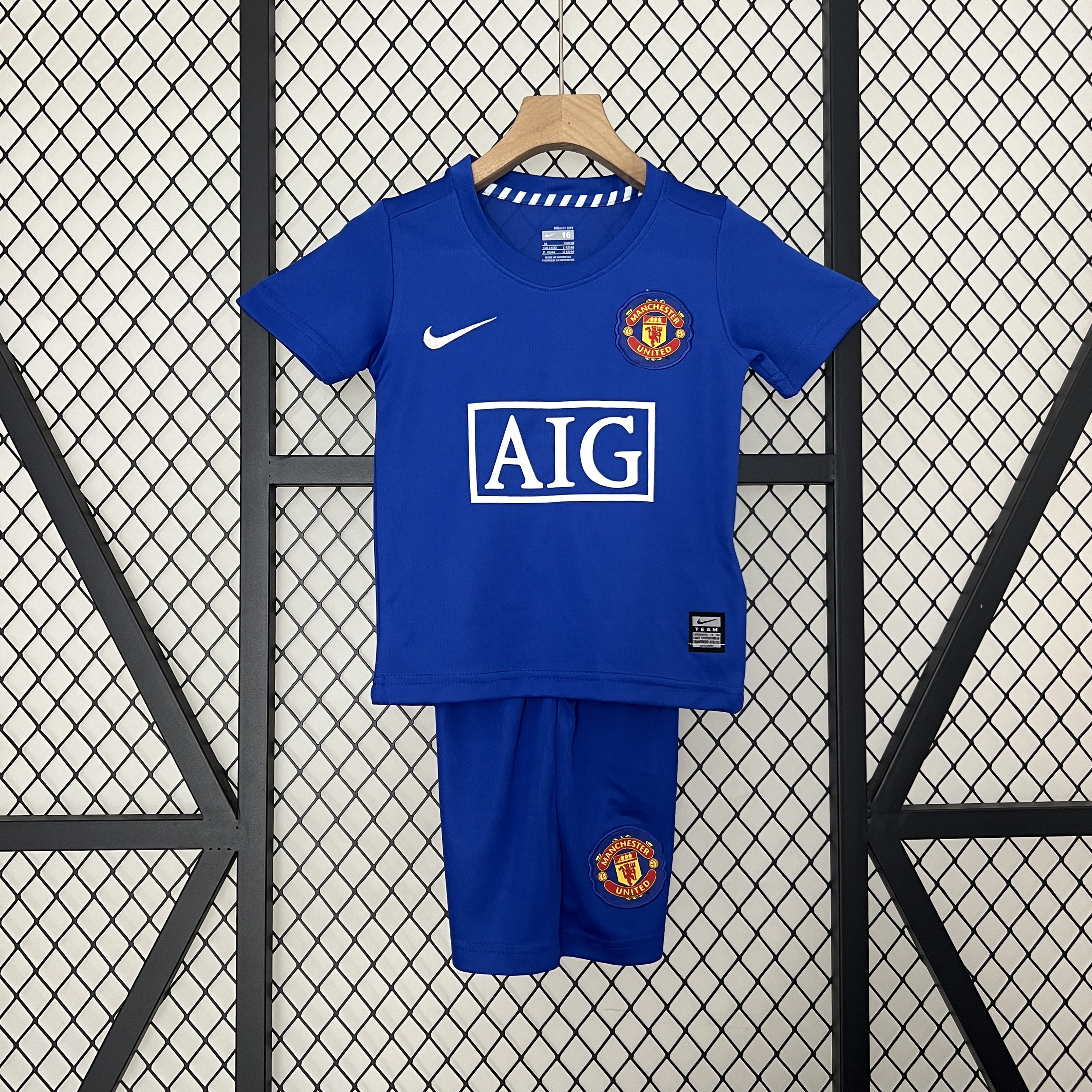 Kit Criança Man United alternativo 2008/2009 1