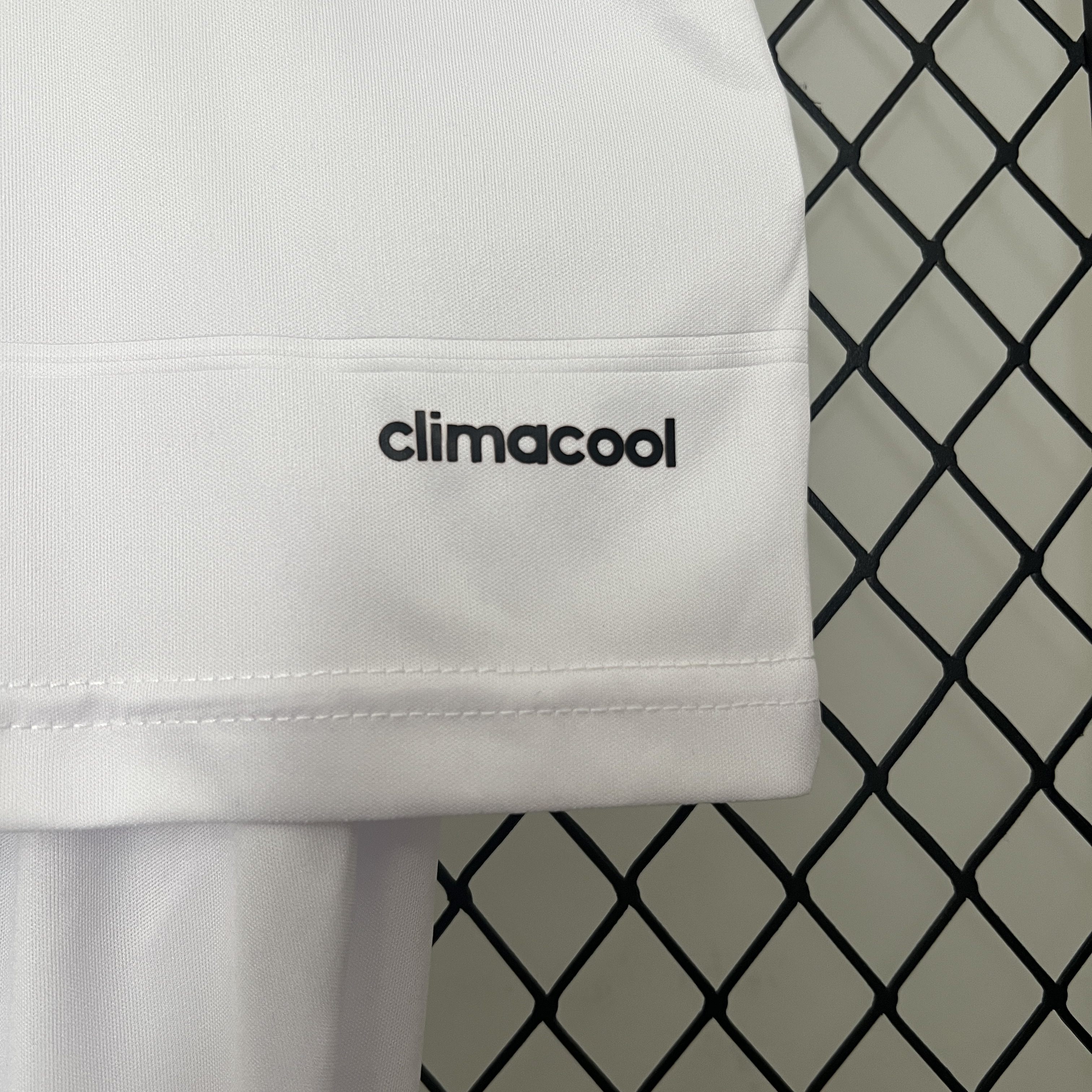 Kit Criança Real Madrid principal 2013/2014 8