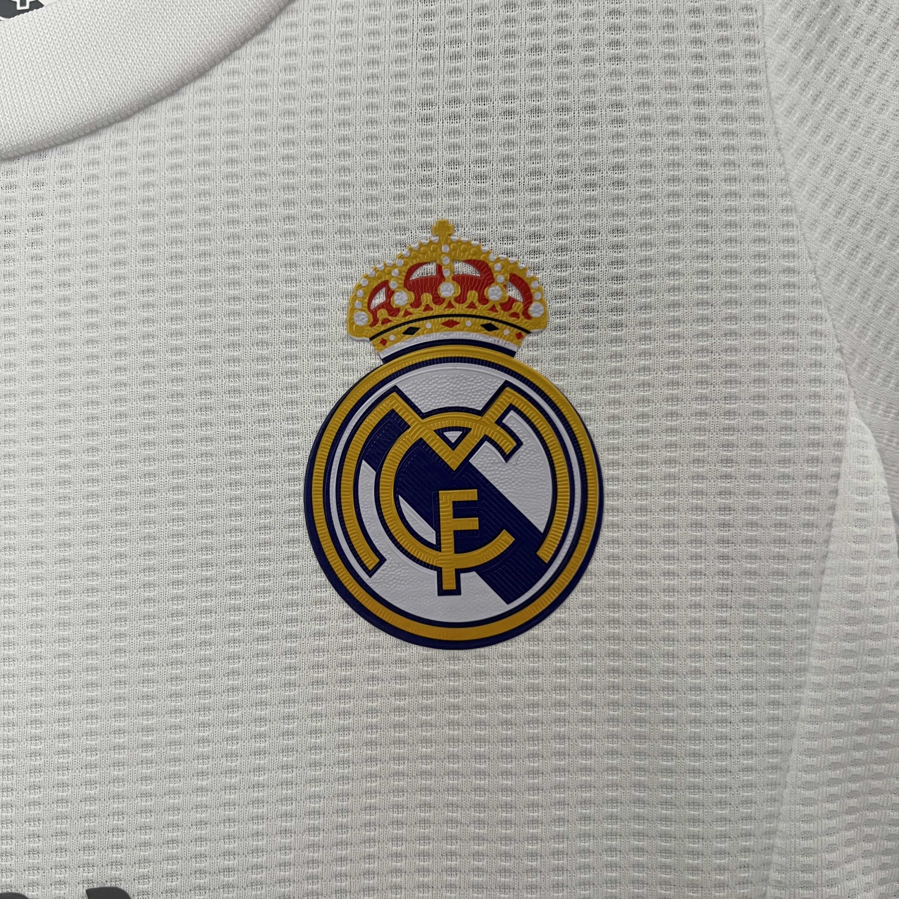 Kit Criança Real Madrid principal 2015/2016 3