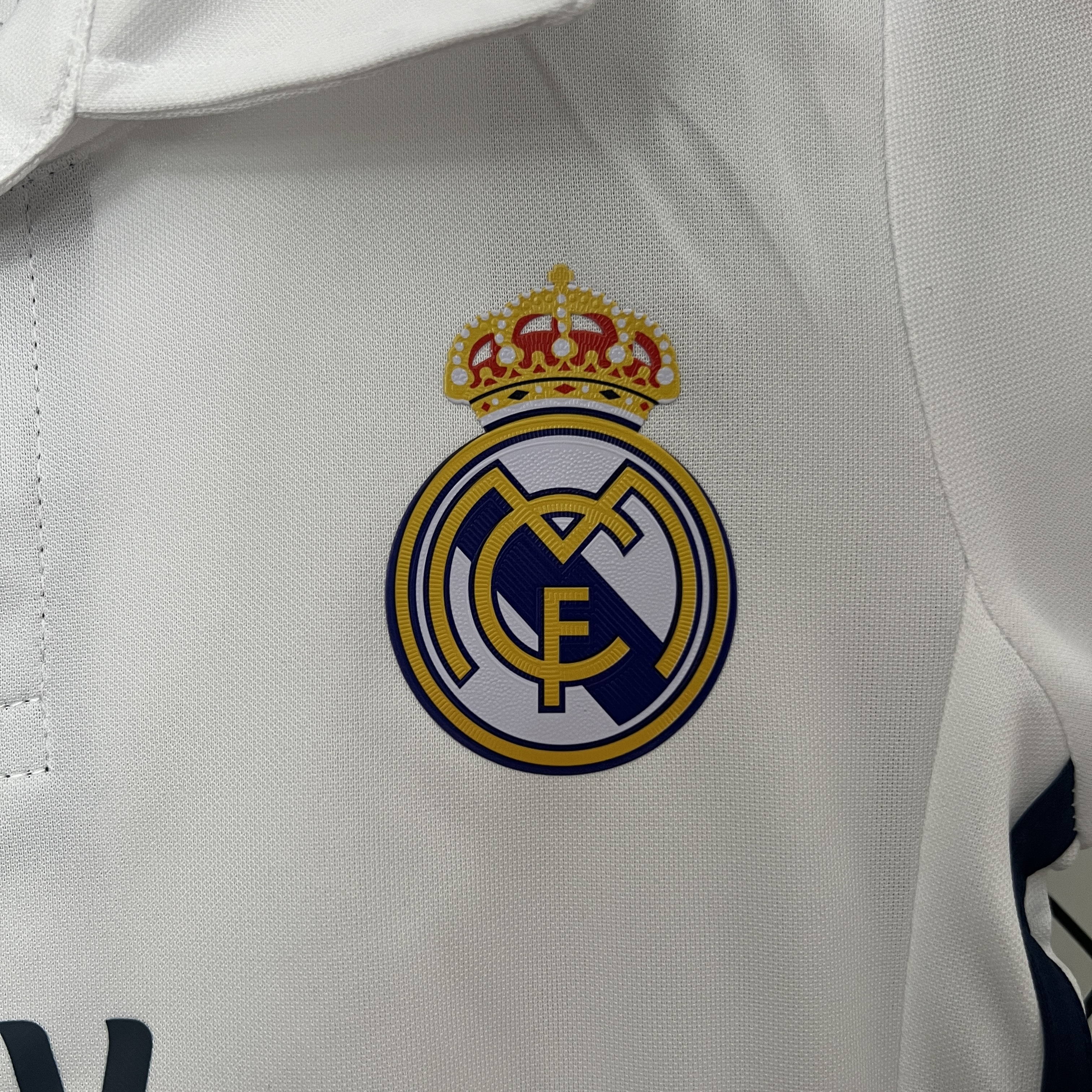 Kit Criança Real Madrid principal 2016/2017 4