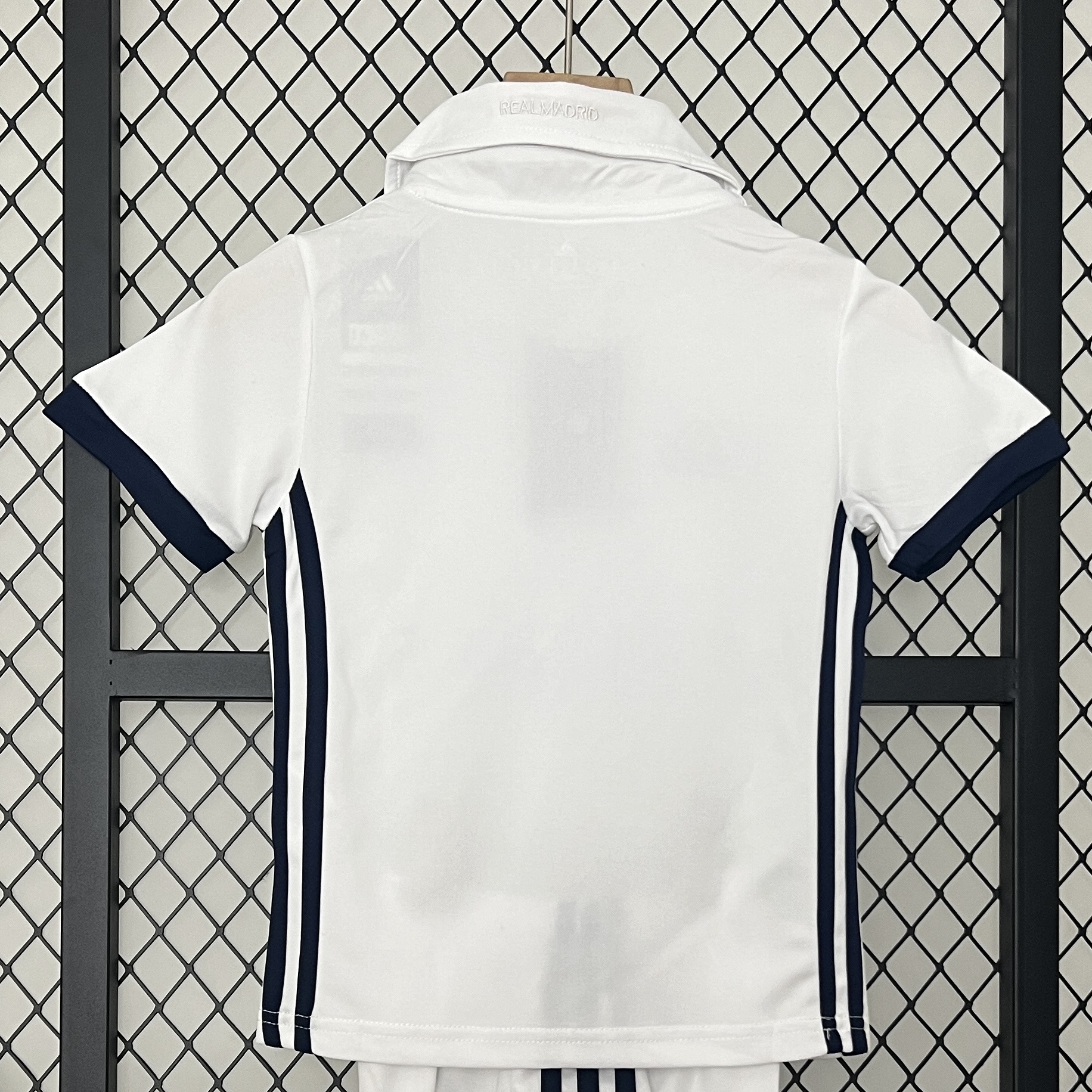 Criança - Camisola principal Real Madrid 2016/2017 2