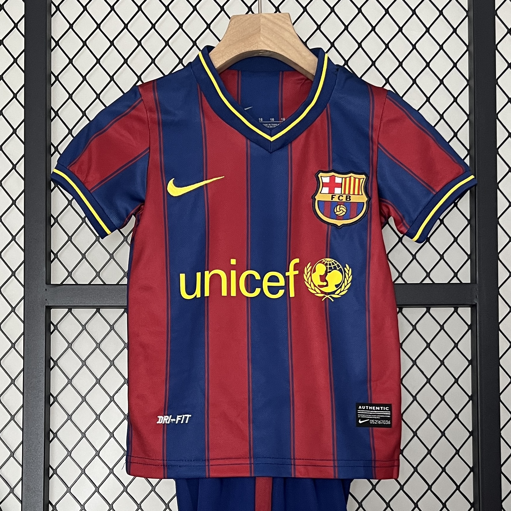 Criança - Camisola principal Barcelona 2009/2010 1