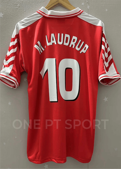 Camisola principal Dinamarca 1998 - M.Laudrup 10 - Versão adepto
