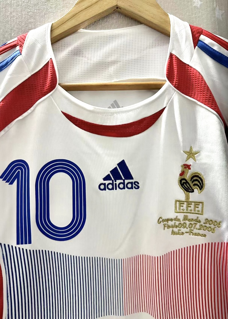 Camisola alternativa França Final Mundial 2006 - Zidane 10 - Versão adepto 6