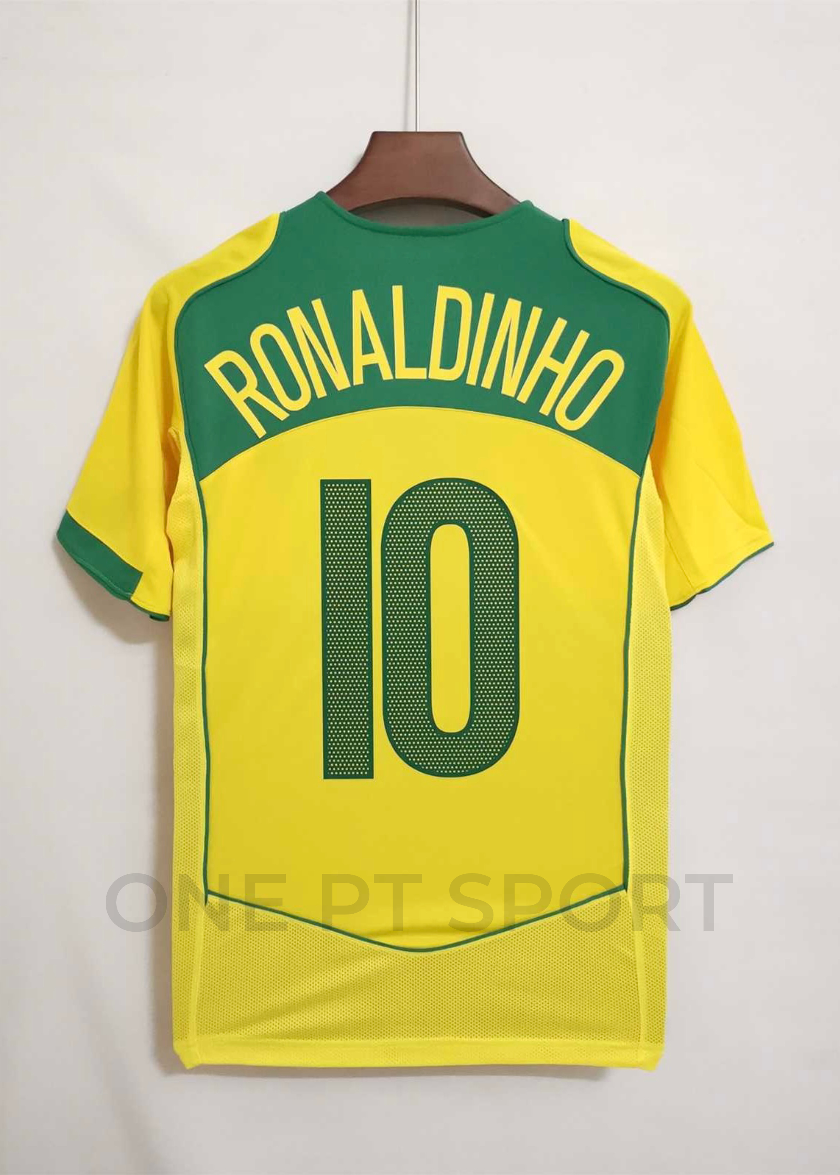 Camisola principal Brasil 2004 - Ronaldinho 10 - Versão adepto 3