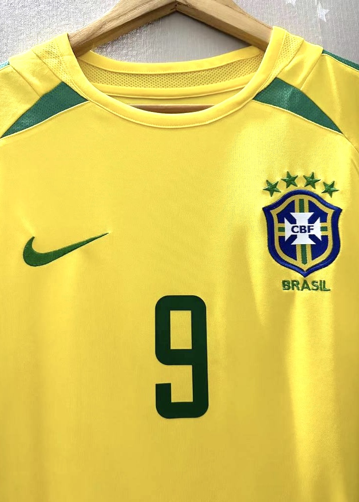 Camisola Principal Brasil 2002 - Ronaldo 9 - Versão adepto 5