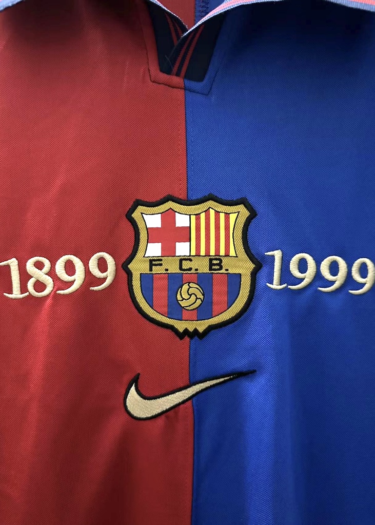Camisola Barcelona 1999 Edição centenária - Rivaldo 10 - Versão adepto 4
