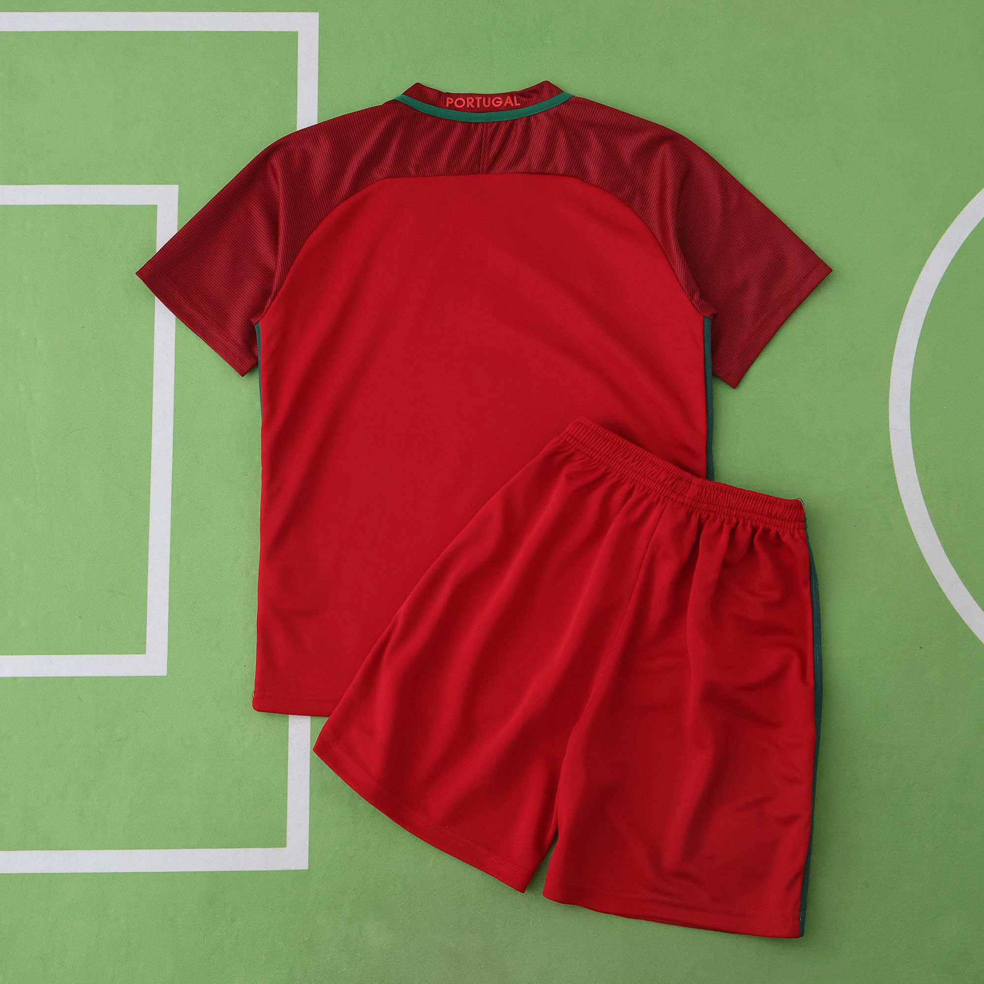 Kit Criança Portugal principal Euro 2016 3