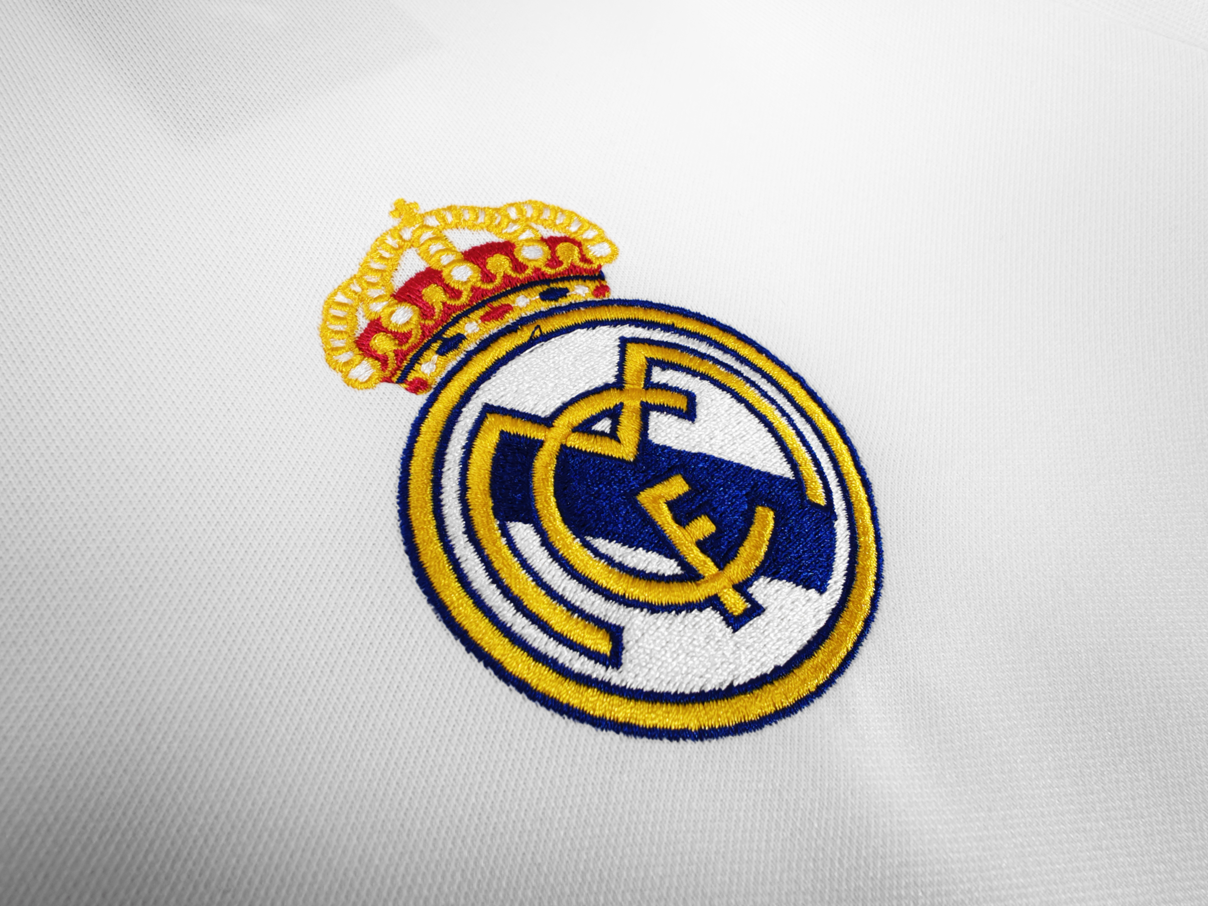 Camisola principal Real Madrid 2003/2004 - Versão adepto 6