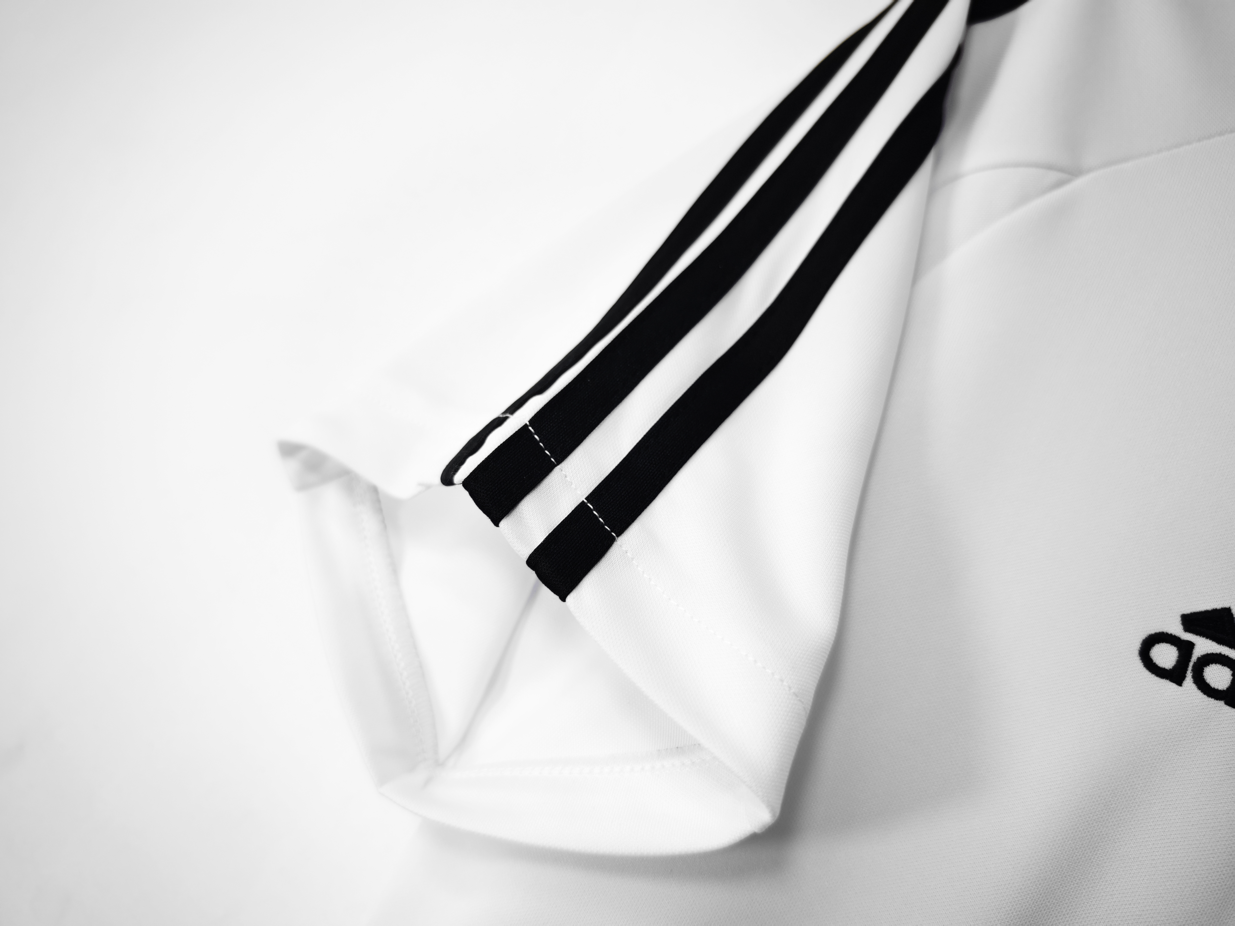 Camisola principal Real Madrid 2003/2004 - Versão adepto 10