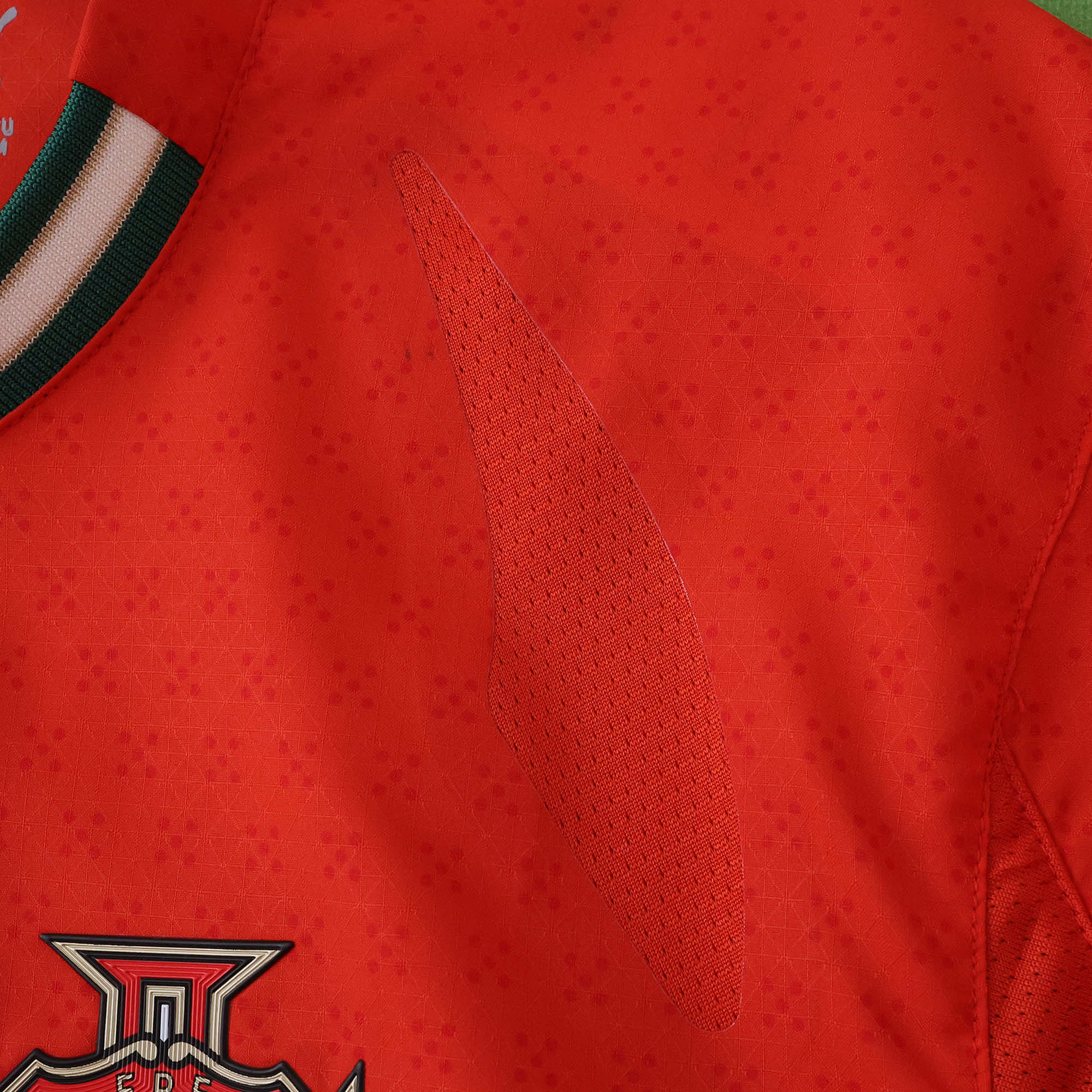 Camisola Principal Portugal 2025 - Versão Jogador 8