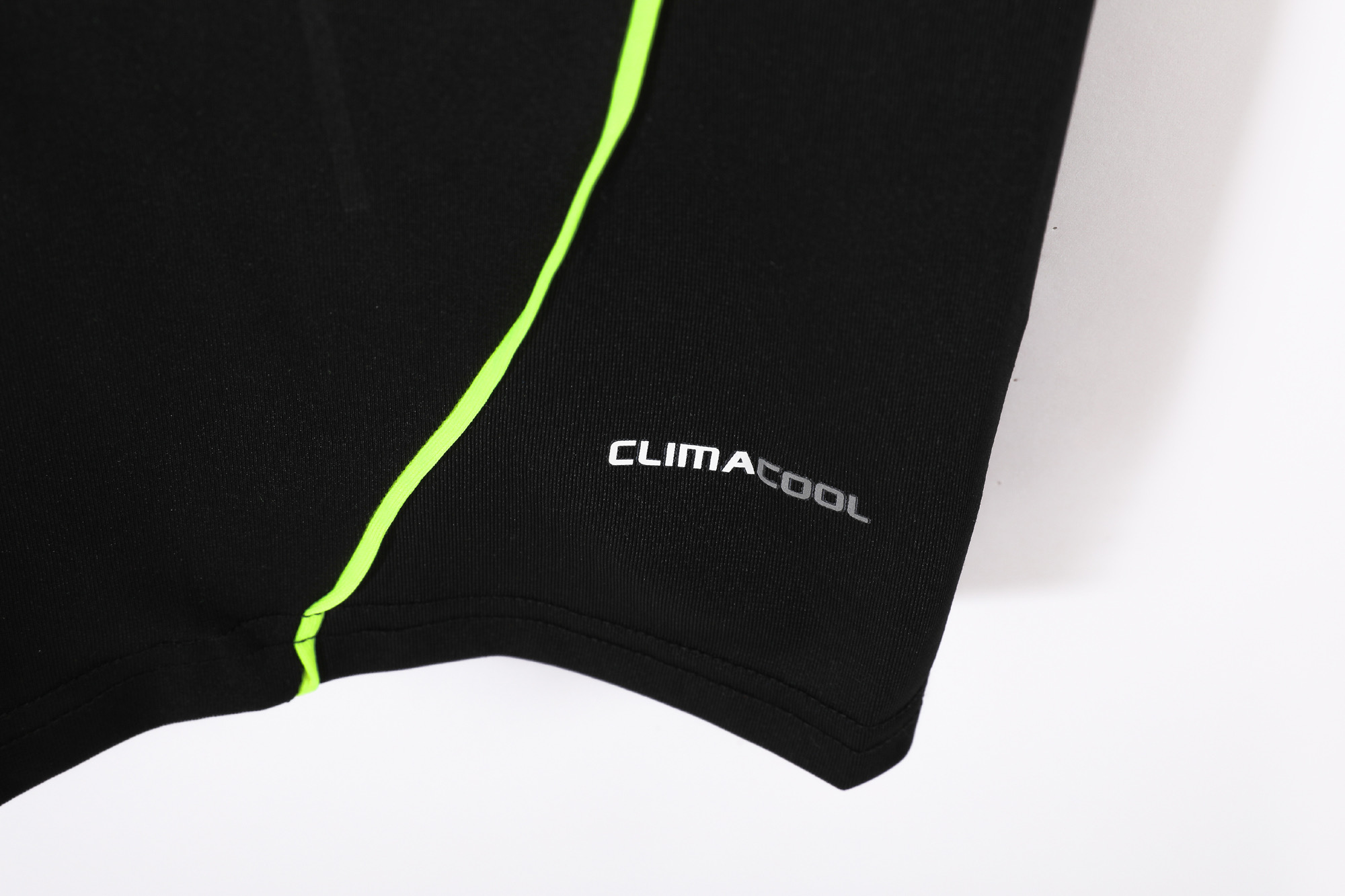 Camisola alternativa Real Madrid 2010/2011 - Versão adepto 12