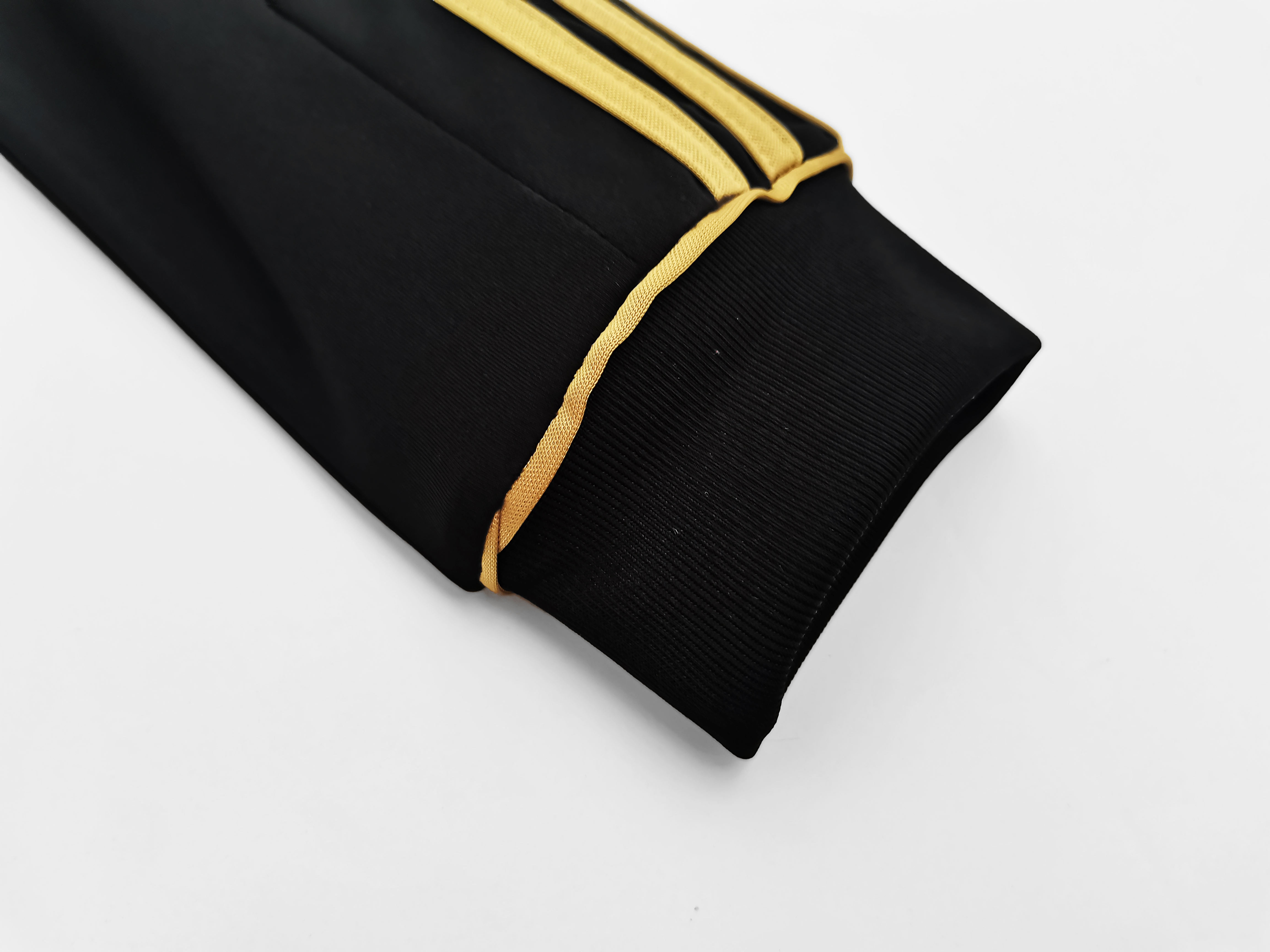 Camisola alternativa Real Madrid 2011/2012 - Manga comprida - Versão adepto 8