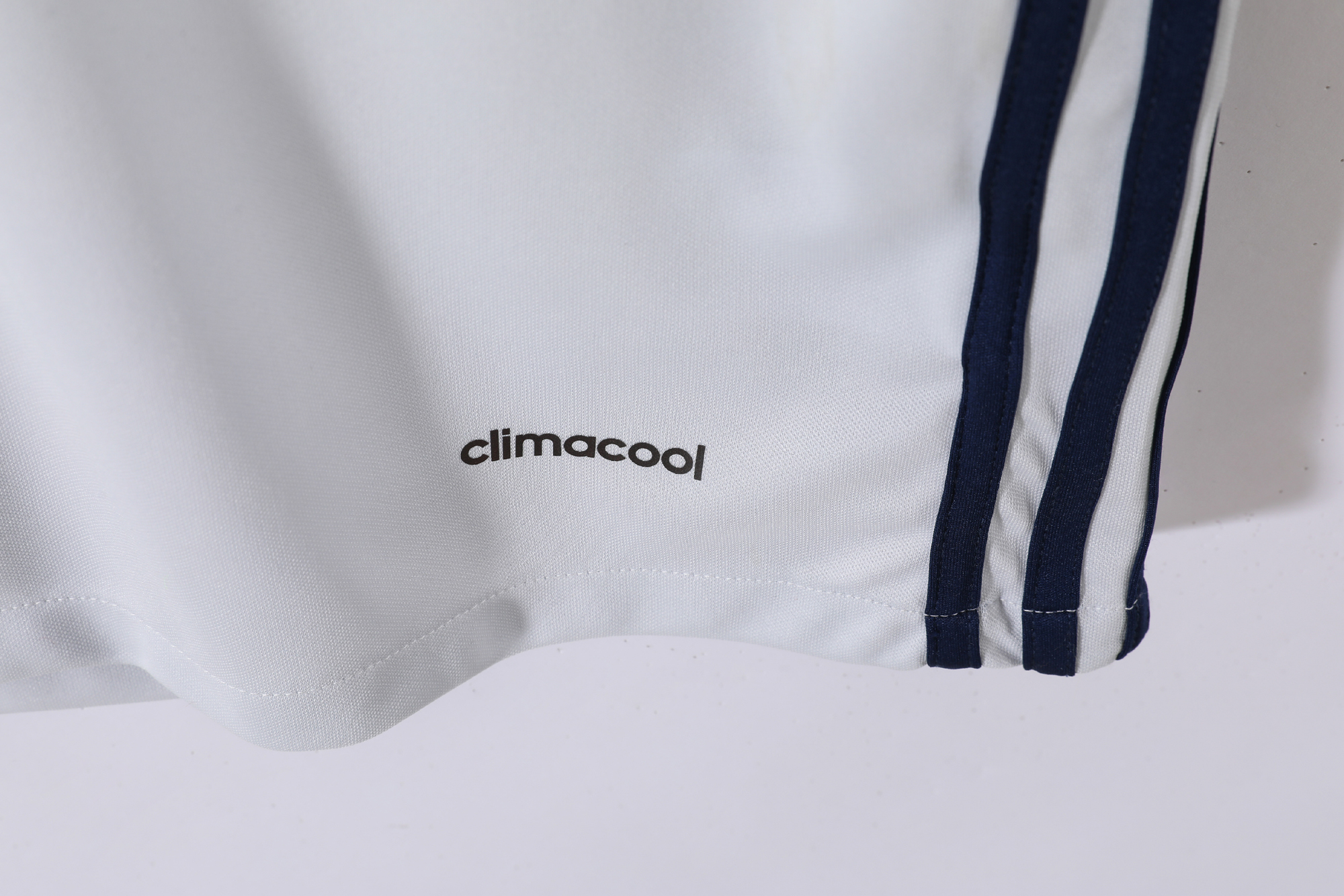 Camisola principal Real Madrid 2016/2017 - Versão adepto 10