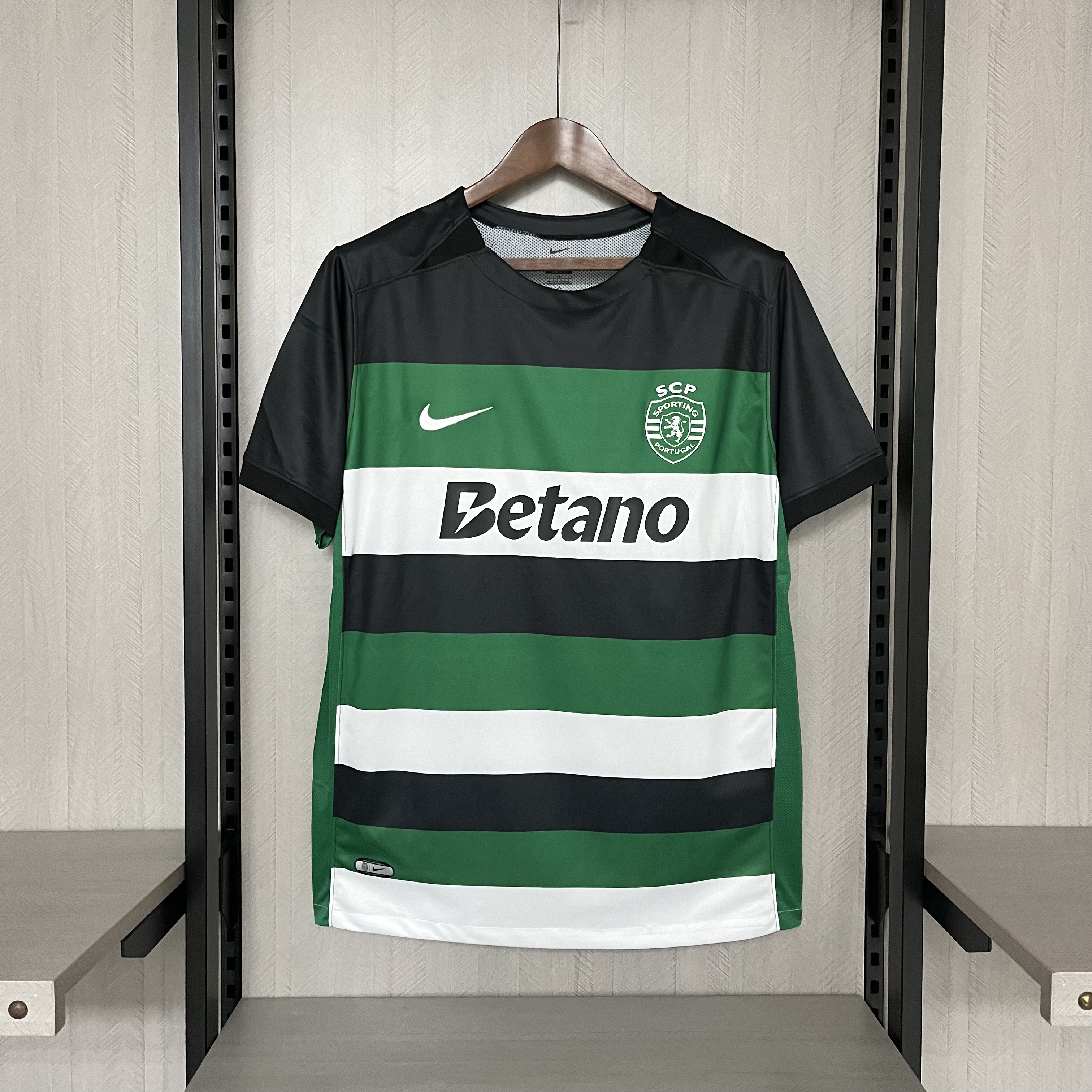 Camisola Bicampeão Nacional Sporting CP 24/25 - Versão adepto 3