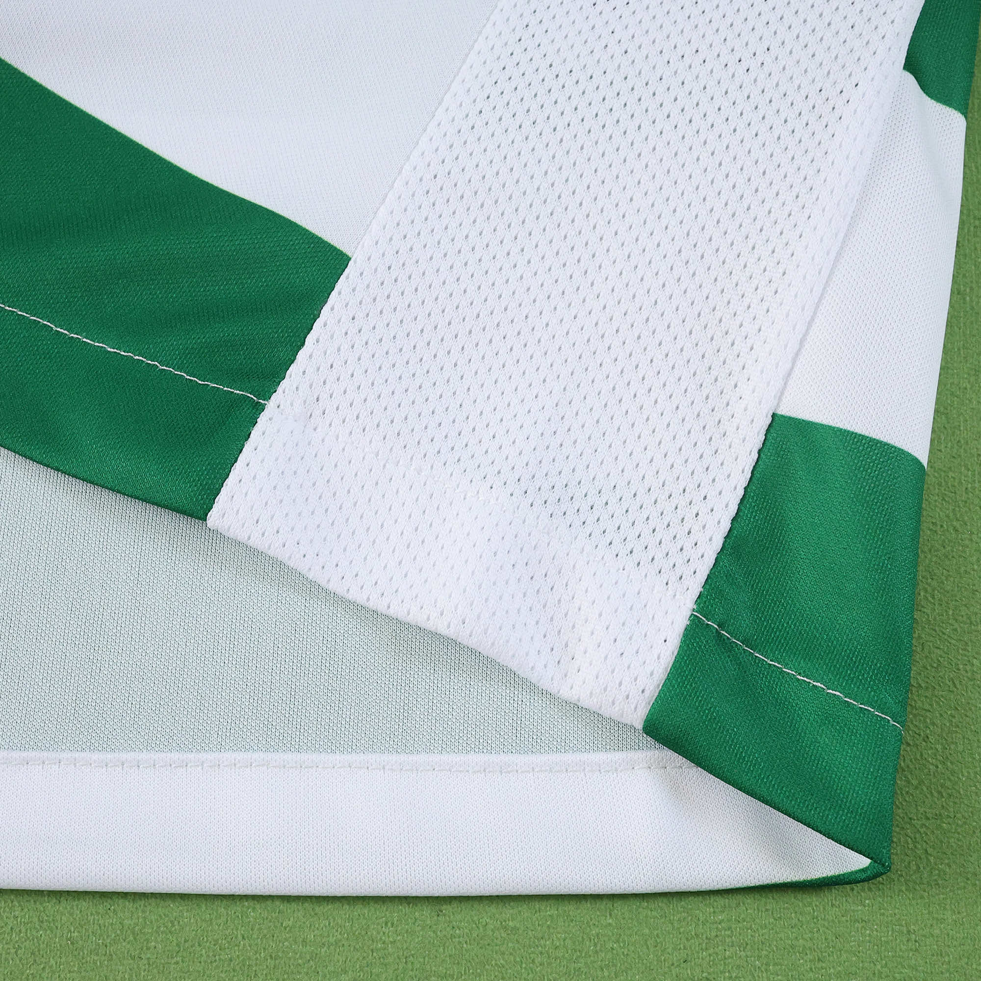 Camisola principal Sporting CP 25/26  - Versão adepto 16