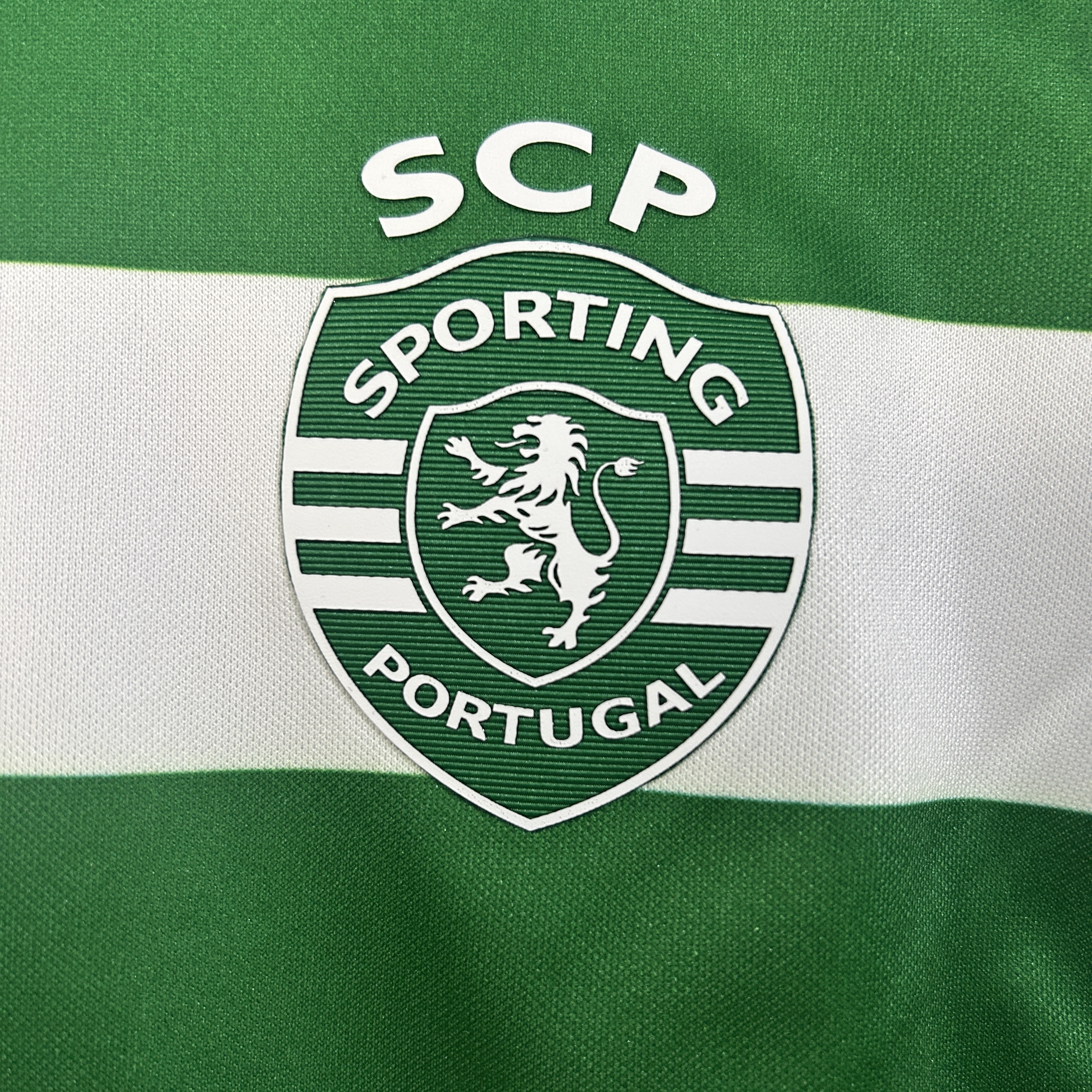 Kit Criança Sporting CP principal 25/26 3