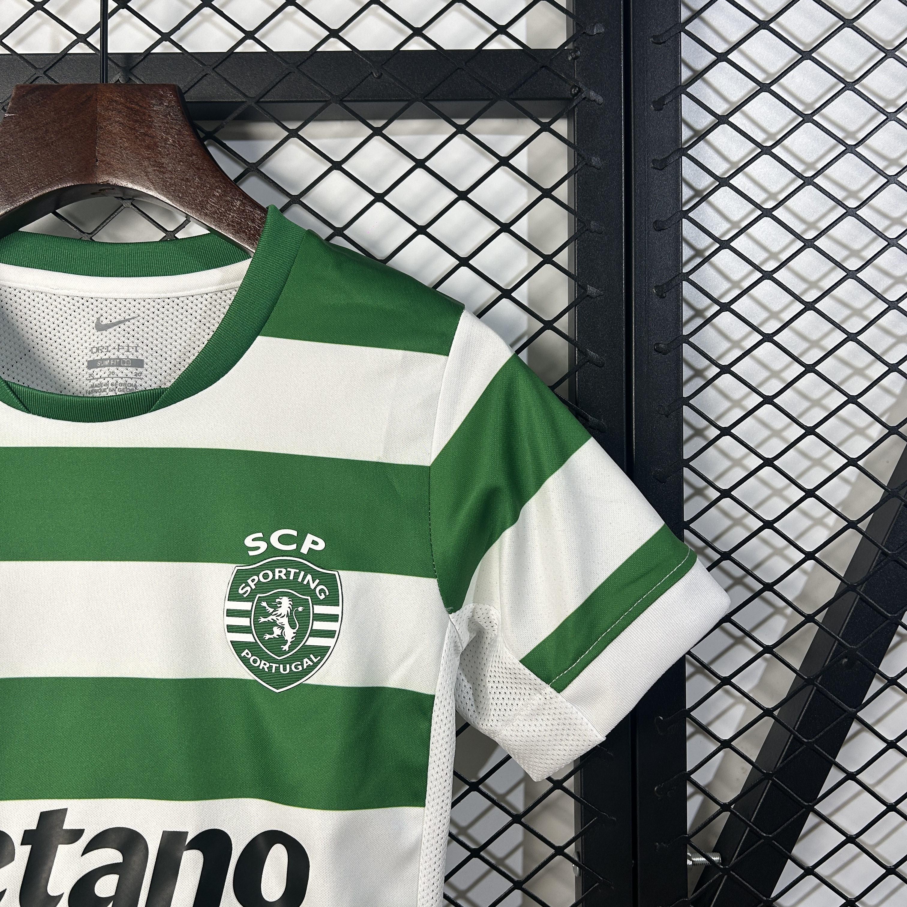 Kit Criança Sporting CP principal 25/26 5