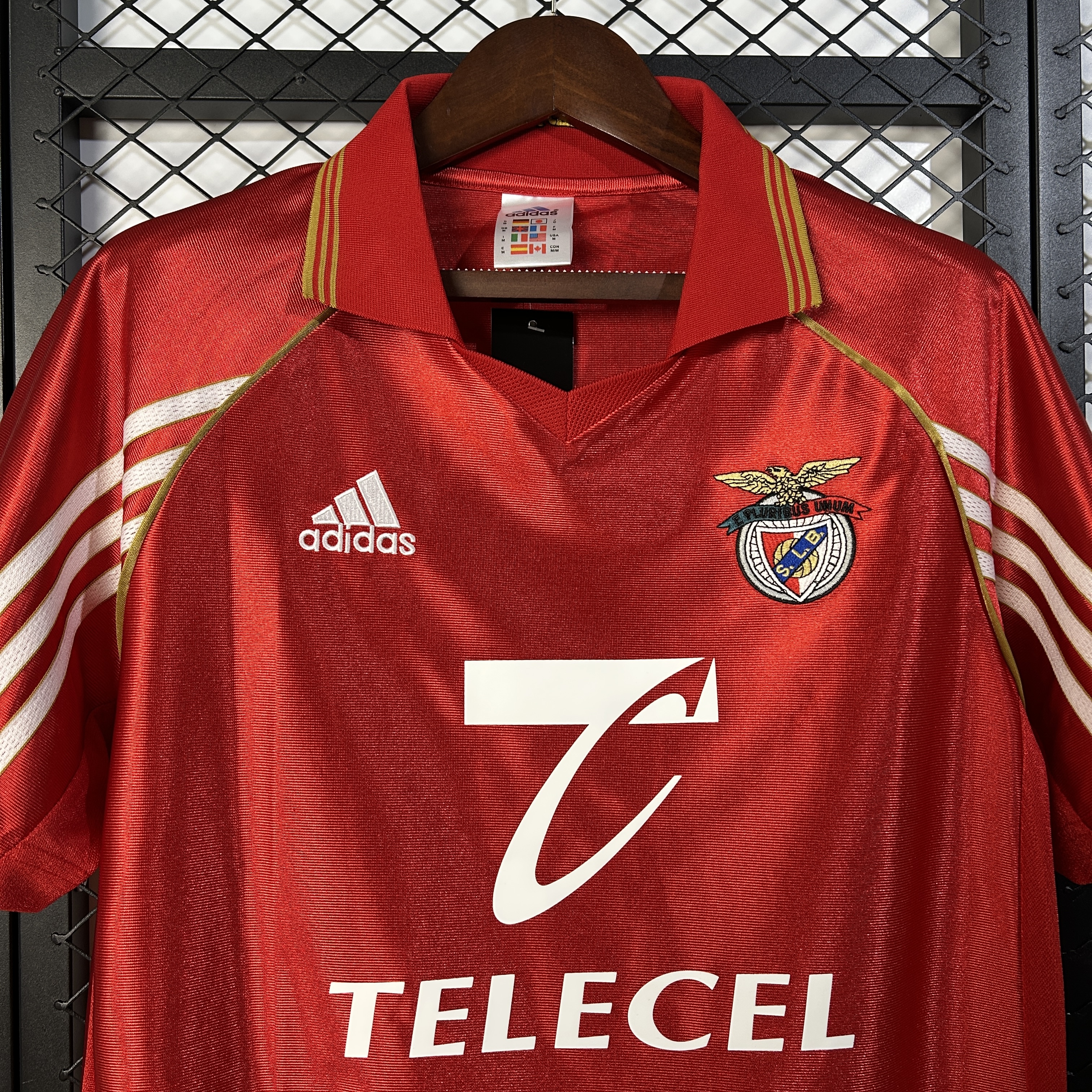 Camisola principal SL Benfica 1998/1999 - Versão adepto 5
