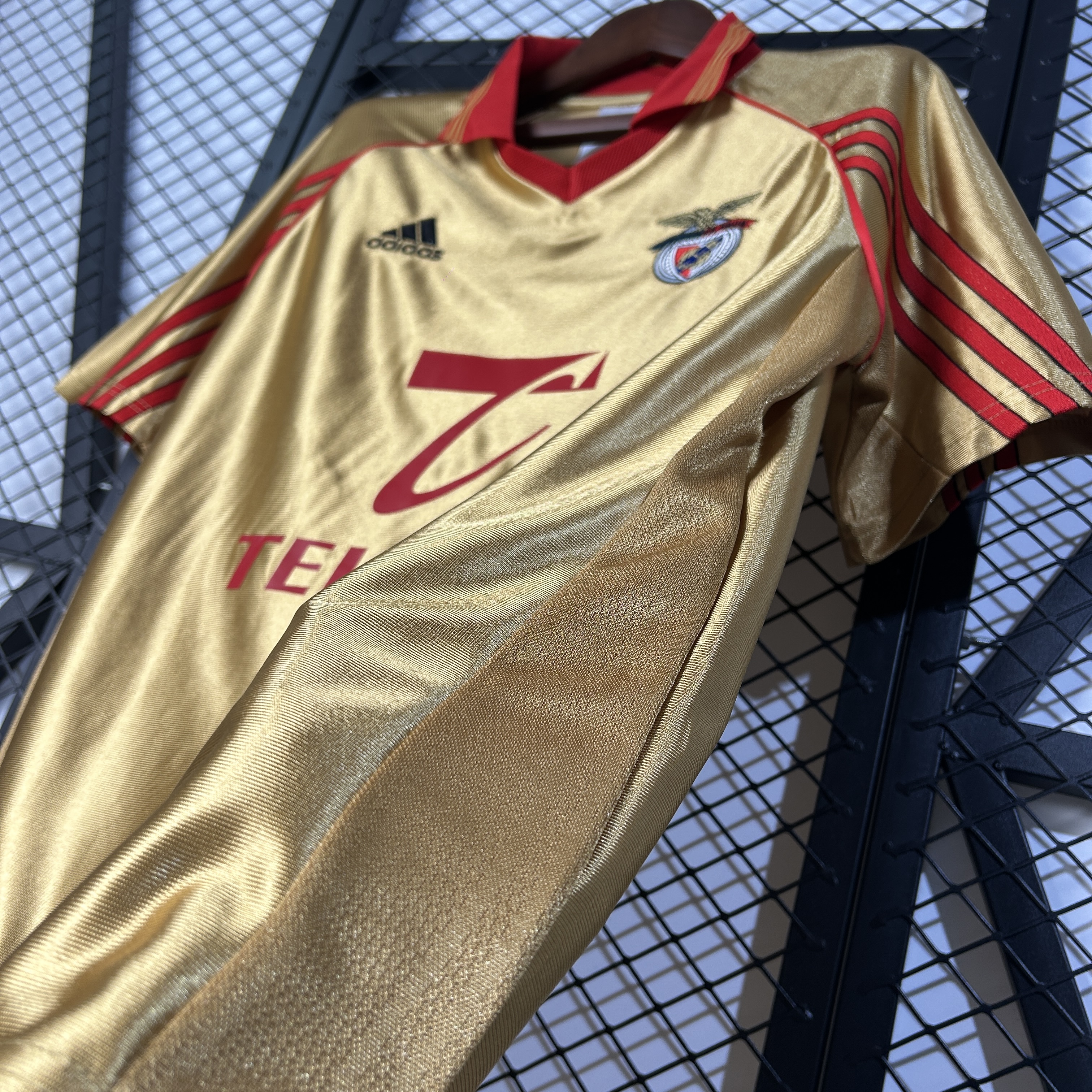 Camisola alternativa SL Benfica 1998/1999 - Versão adepto 3