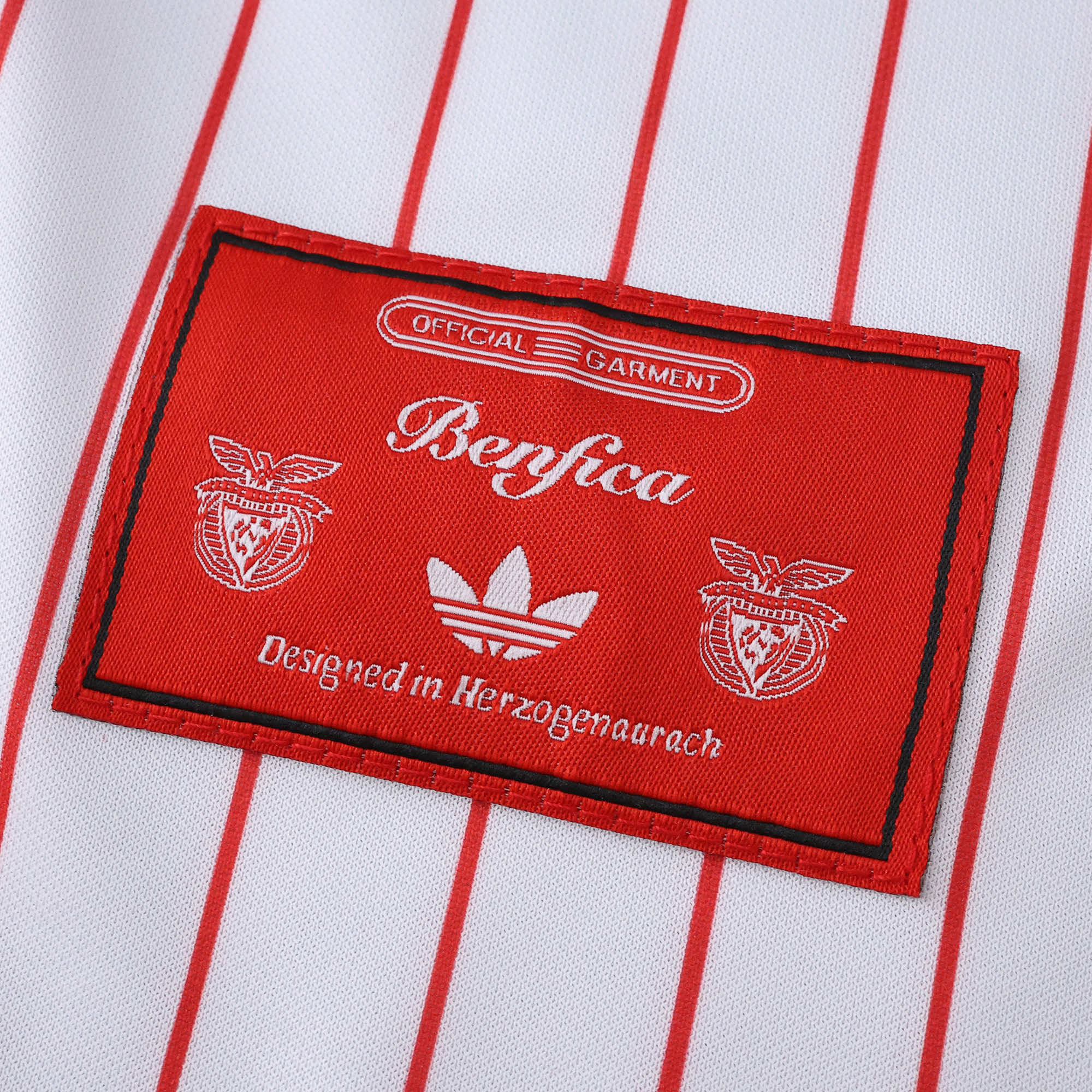 Camisola SL Benfica x Adidas Originals 24/25 - Versão adepto 13