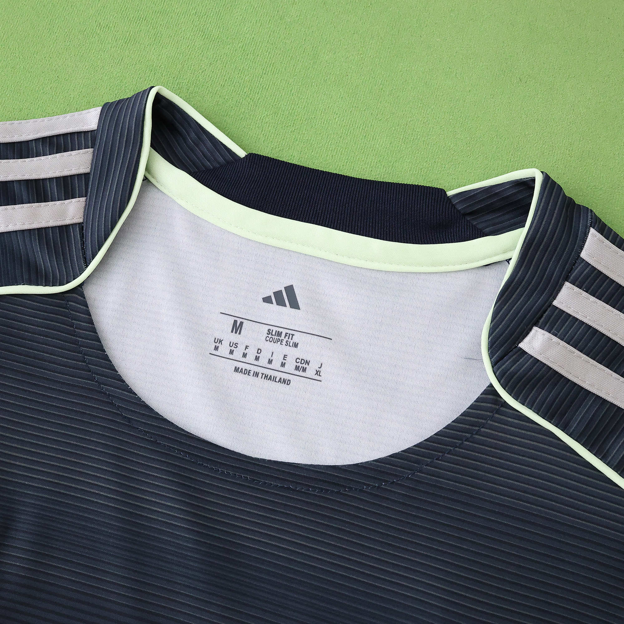 Camisola alternativa Real Madrid 25/26 - Versão Adepto 5