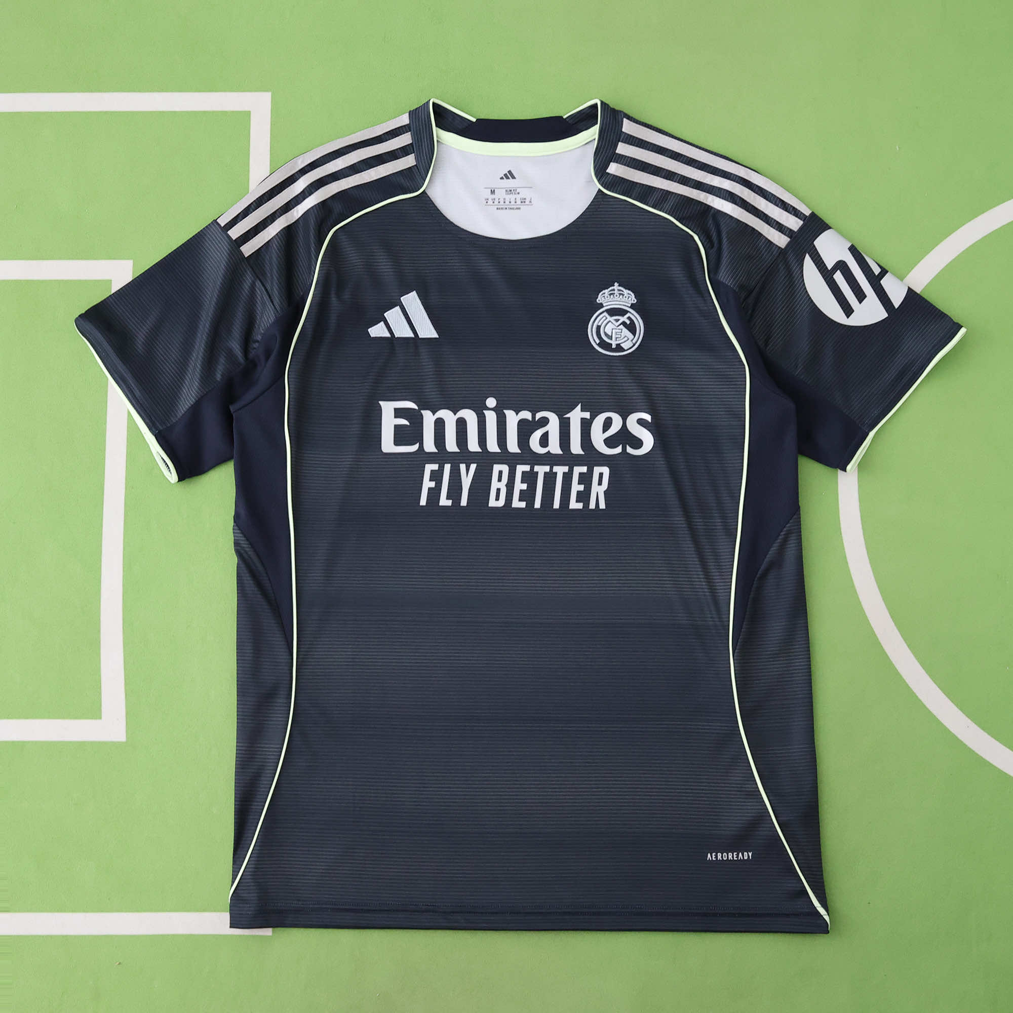 Camisola alternativa Real Madrid 25/26 - Versão Adepto 1