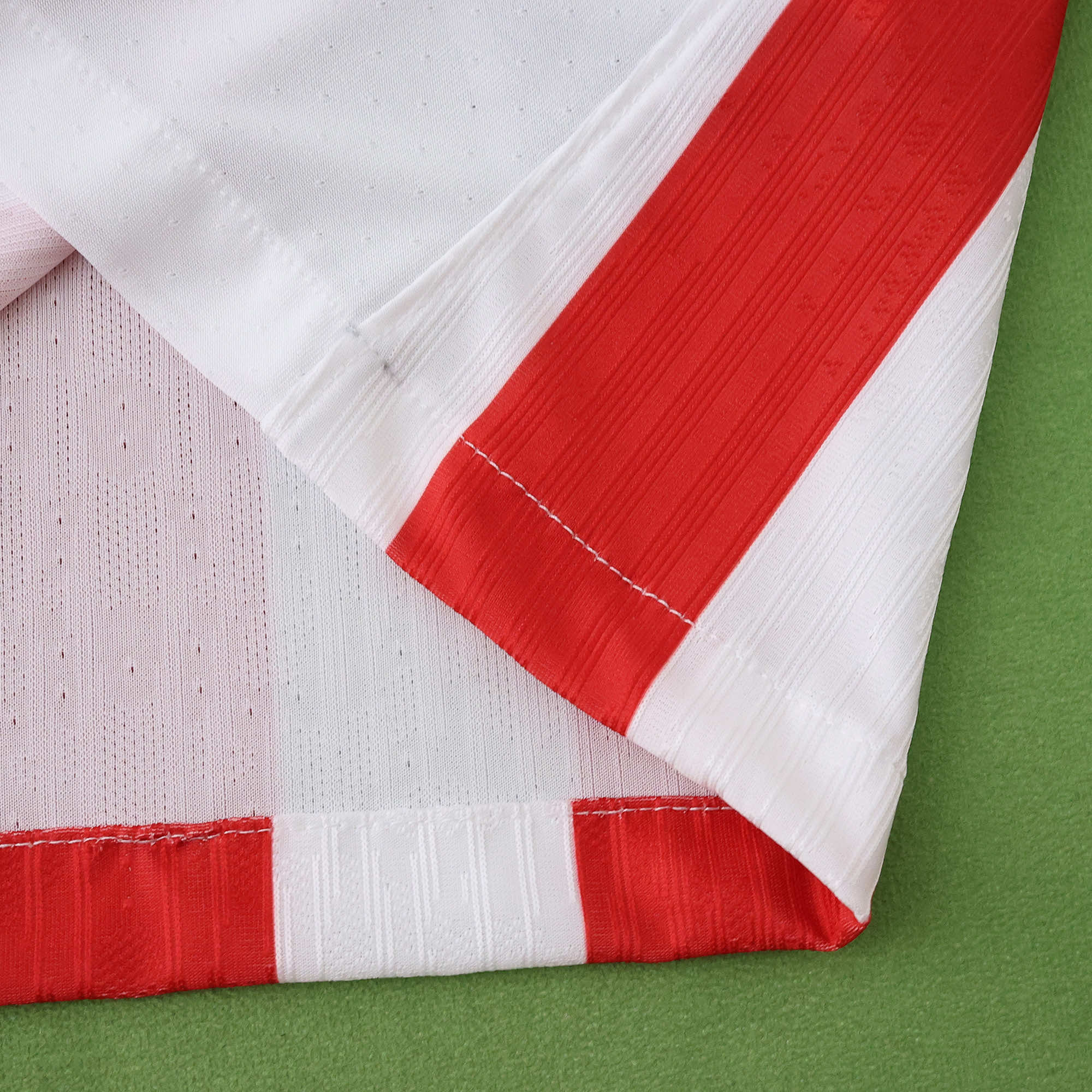 Camisola Principal Atlético de Madrid 25/26 Versão jogador 14