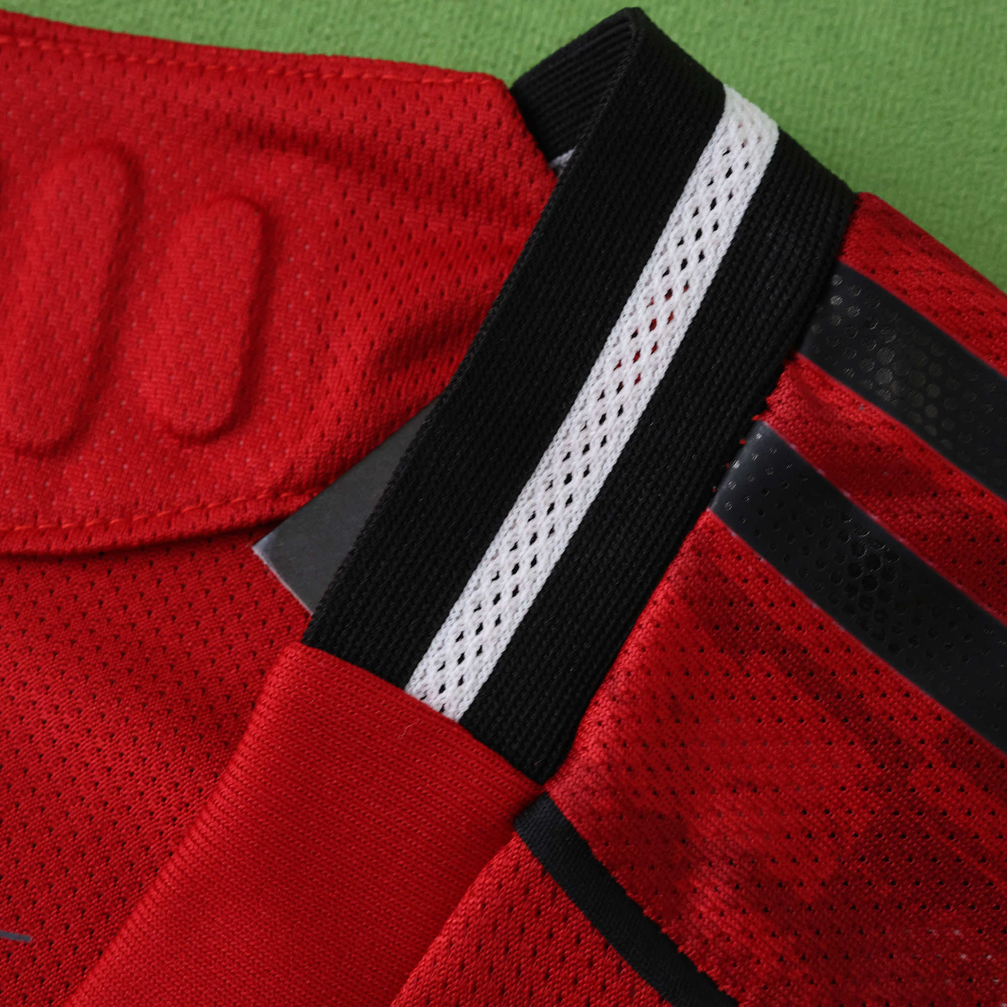 Camisola principal Man Utd 25/26 - Versão jogador 7