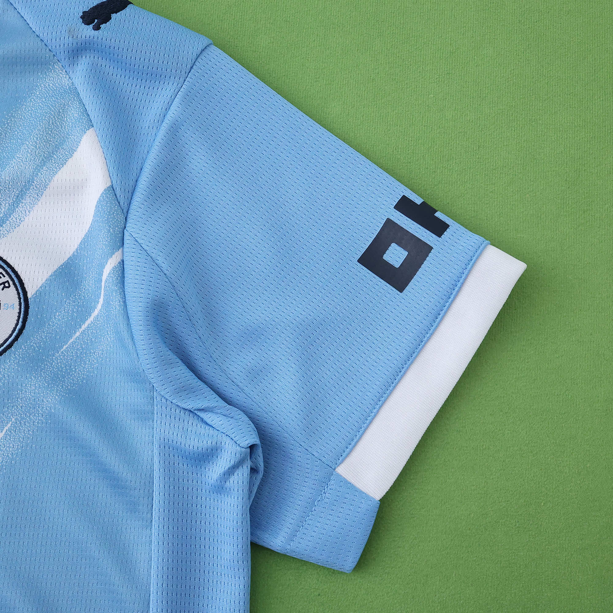 Kit Criança Man City principal 25/26 15