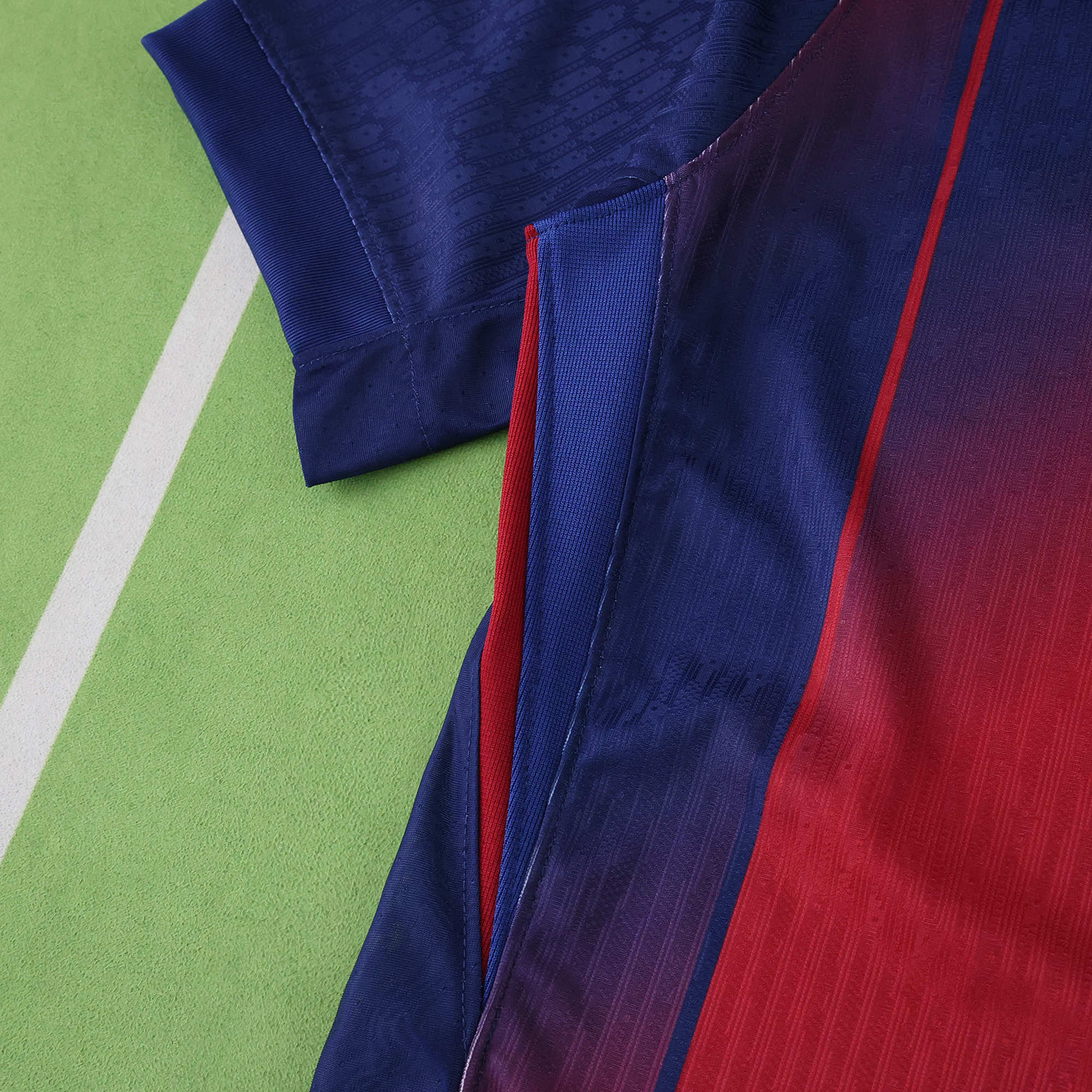 Camisola principal Barcelona 25/26 - Versão jogador 17