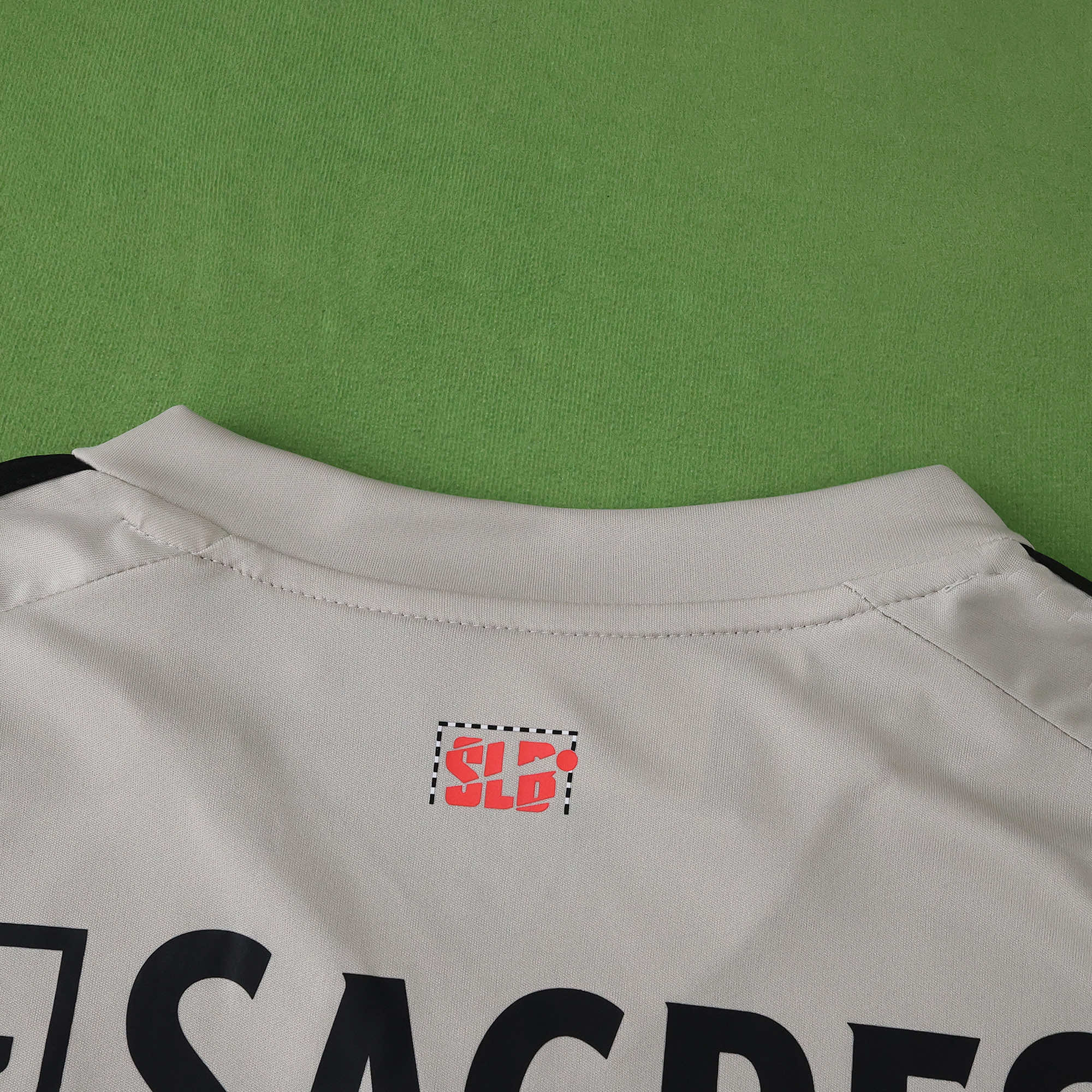 Camisola alternativa SL Benfica 25/26 - Versão adepto 14