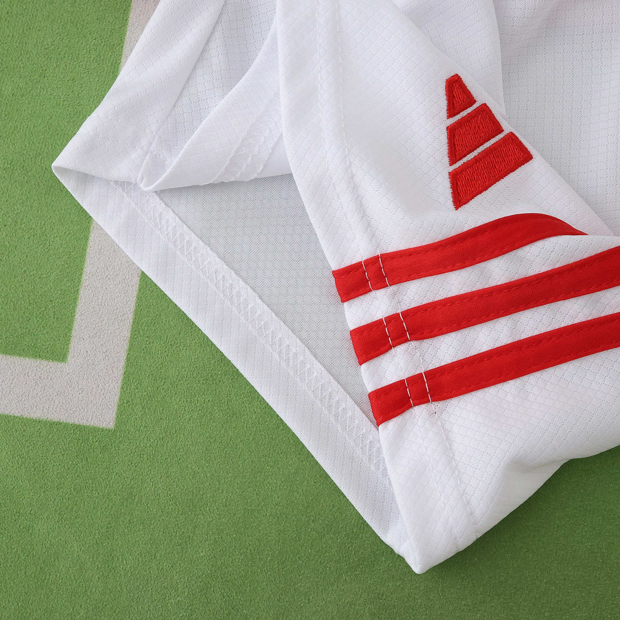 Kit Criança SL Benfica Principal 25/26 30