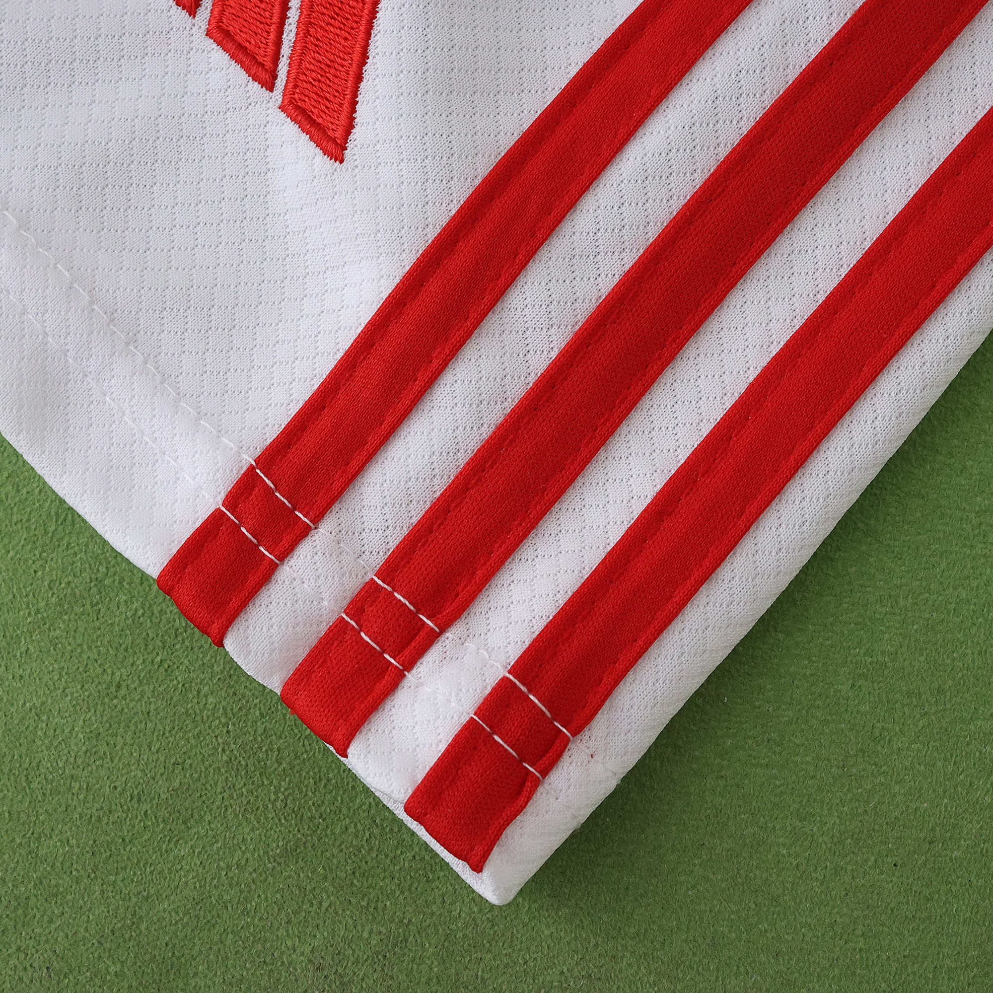 Kit Criança SL Benfica Principal 25/26 31