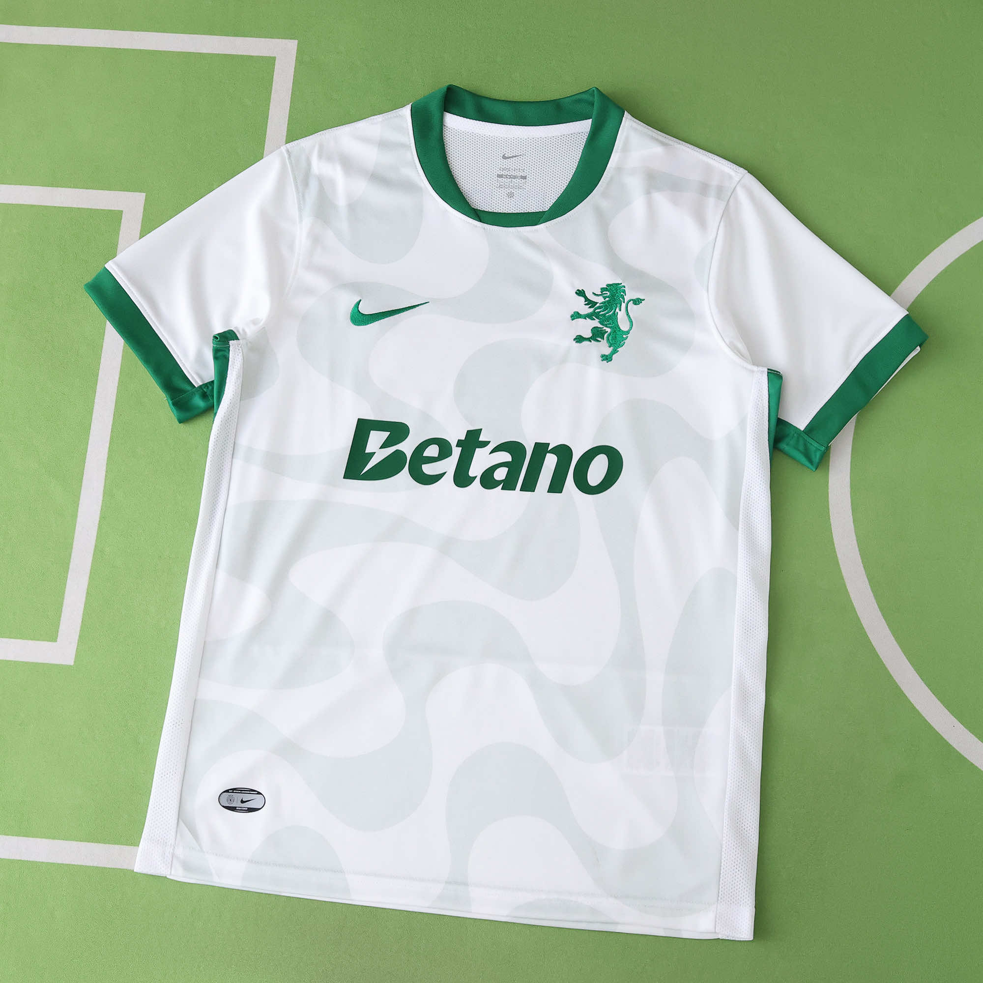 Camisola alternativa Sporting CP 25/26  - Versão adepto 1