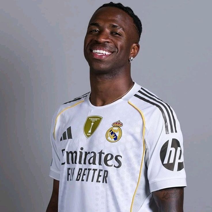 Camisola Principal Real Madrid 25/26 - Vini Jr. 7 7