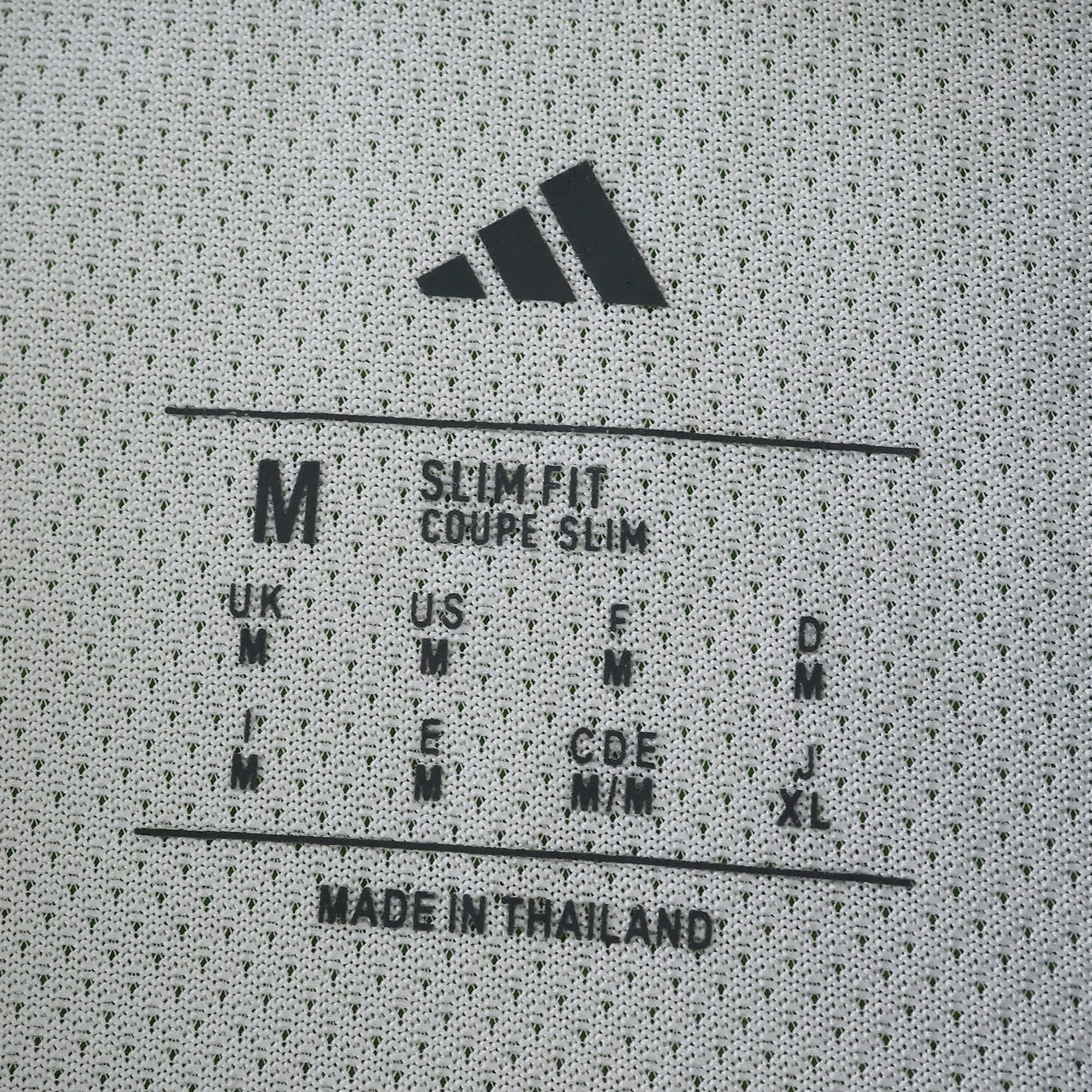 Camisola principal Newcastle 25/26 - Versão jogador 7